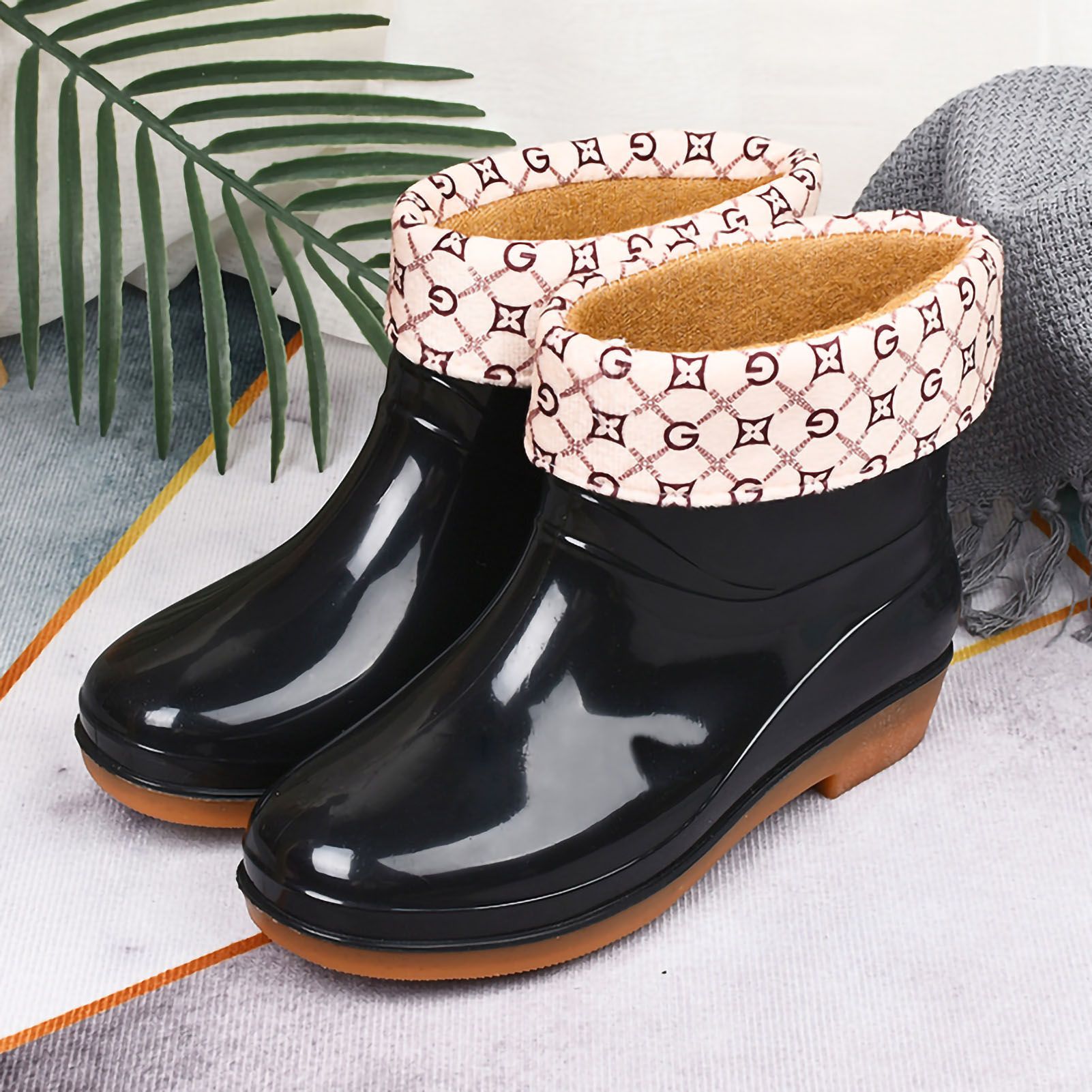 Womens Rain Boots Fashion Antiskid Short Rain Boot Round Head Radian PVC