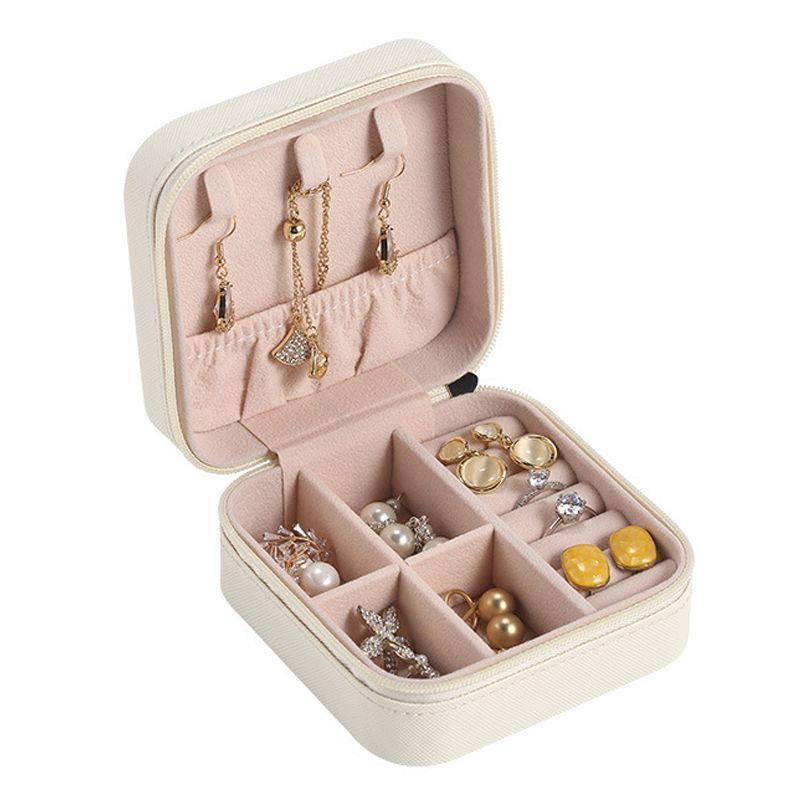 Travel Jewelry Case Exquisite Large Capacity Scratch Resistant Portable