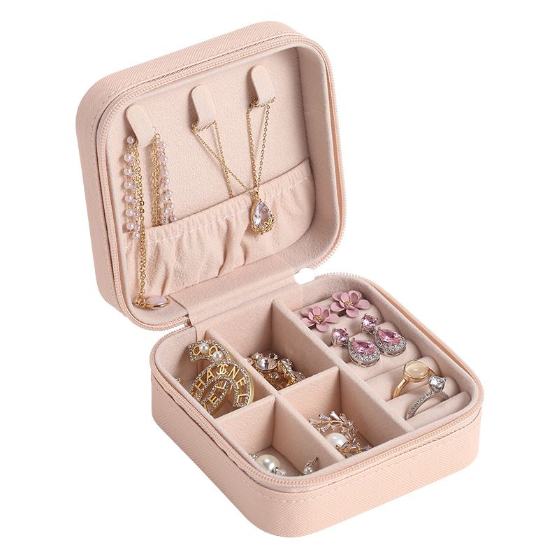 Travel Jewelry Case Exquisite Large Capacity Scratch Resistant Portable