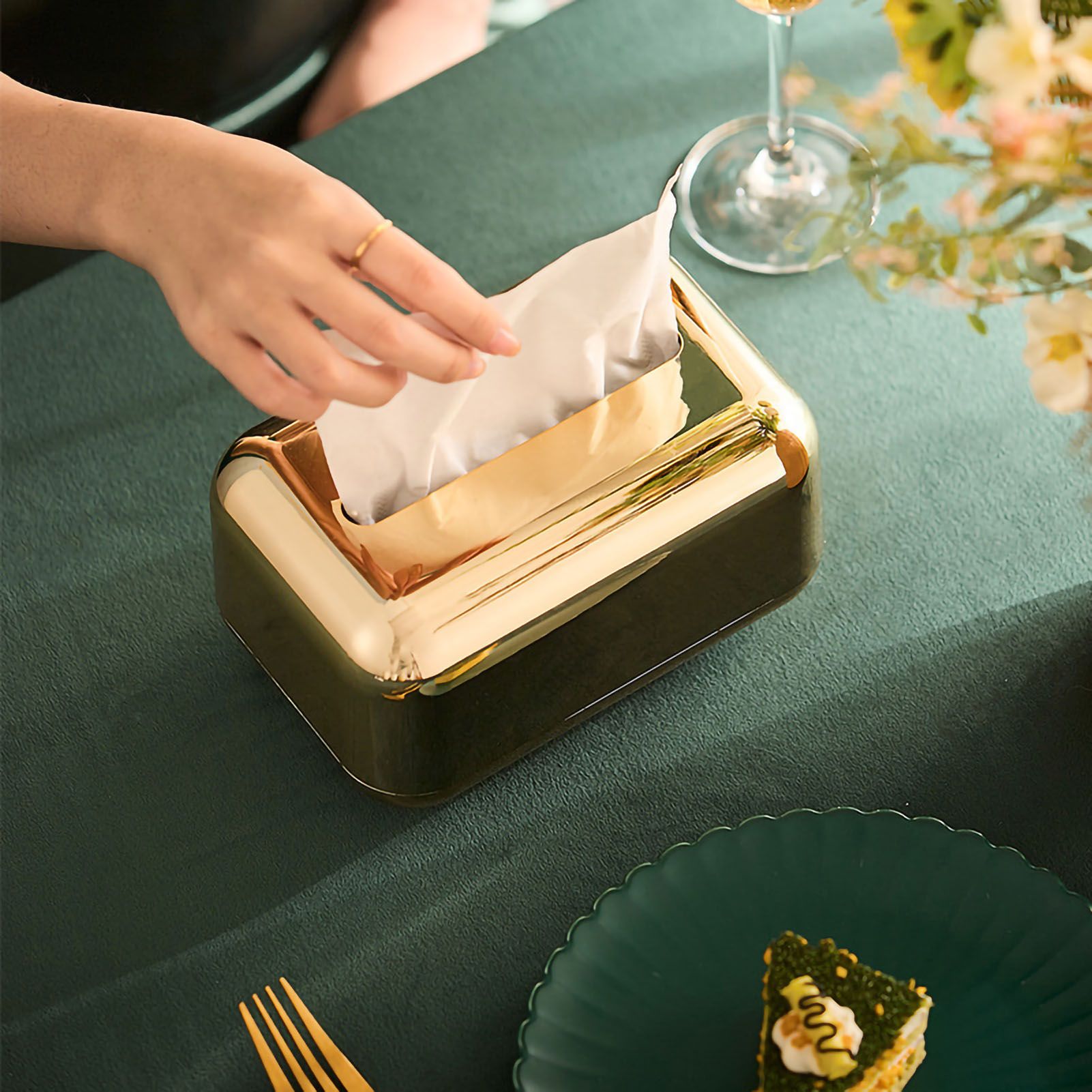 Tissue Storage Box Electroplated Magnetic Retro Built in Spring Facial Tissue view 3
