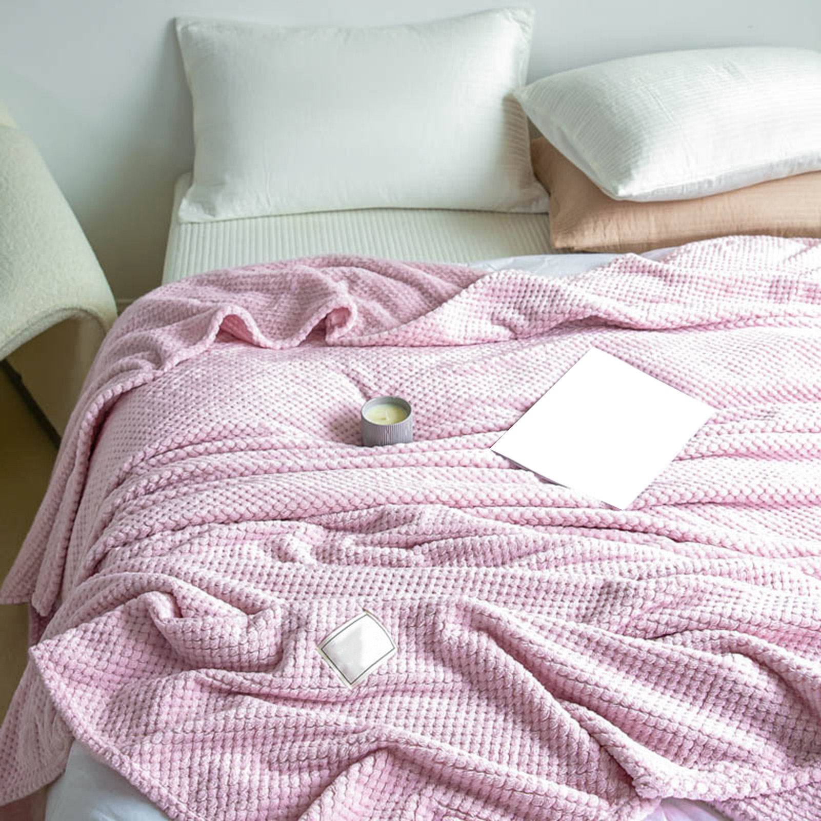 Cooling Blanket Milk Fleece Lattice Jacquard Blanket Summer Cold Single Nap view 2