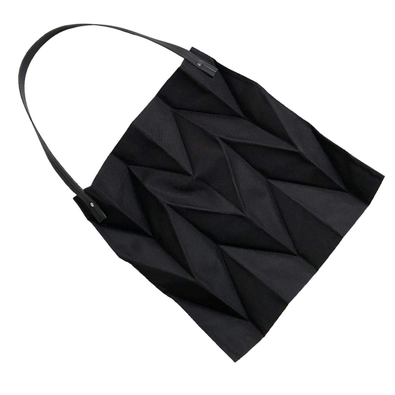 Reusable Tote Bag Large Capacity Fashion Polyline Design Shopping Cloth Bag view 3