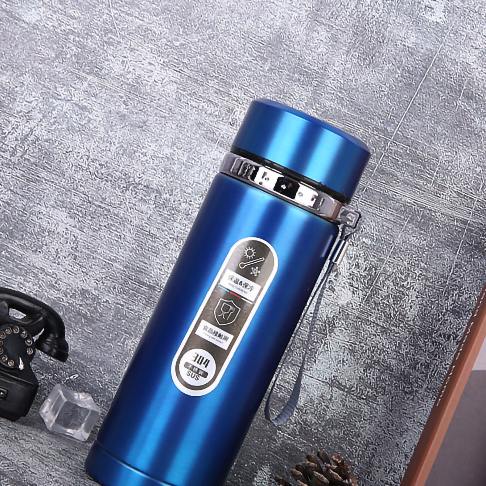 Vacuum Cup Stainless Steel Portable Large Mouth Insulated Bottle with Hand view 3