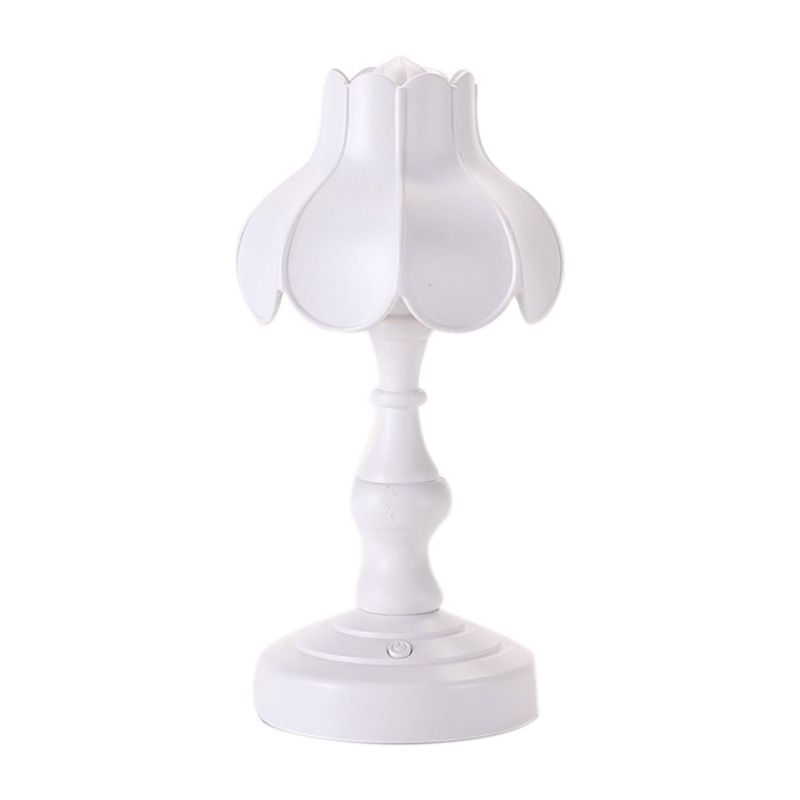 Desk Lamp Retro Lotus Leaf Ingenious Lovely 3 Light Sources Small Table Night