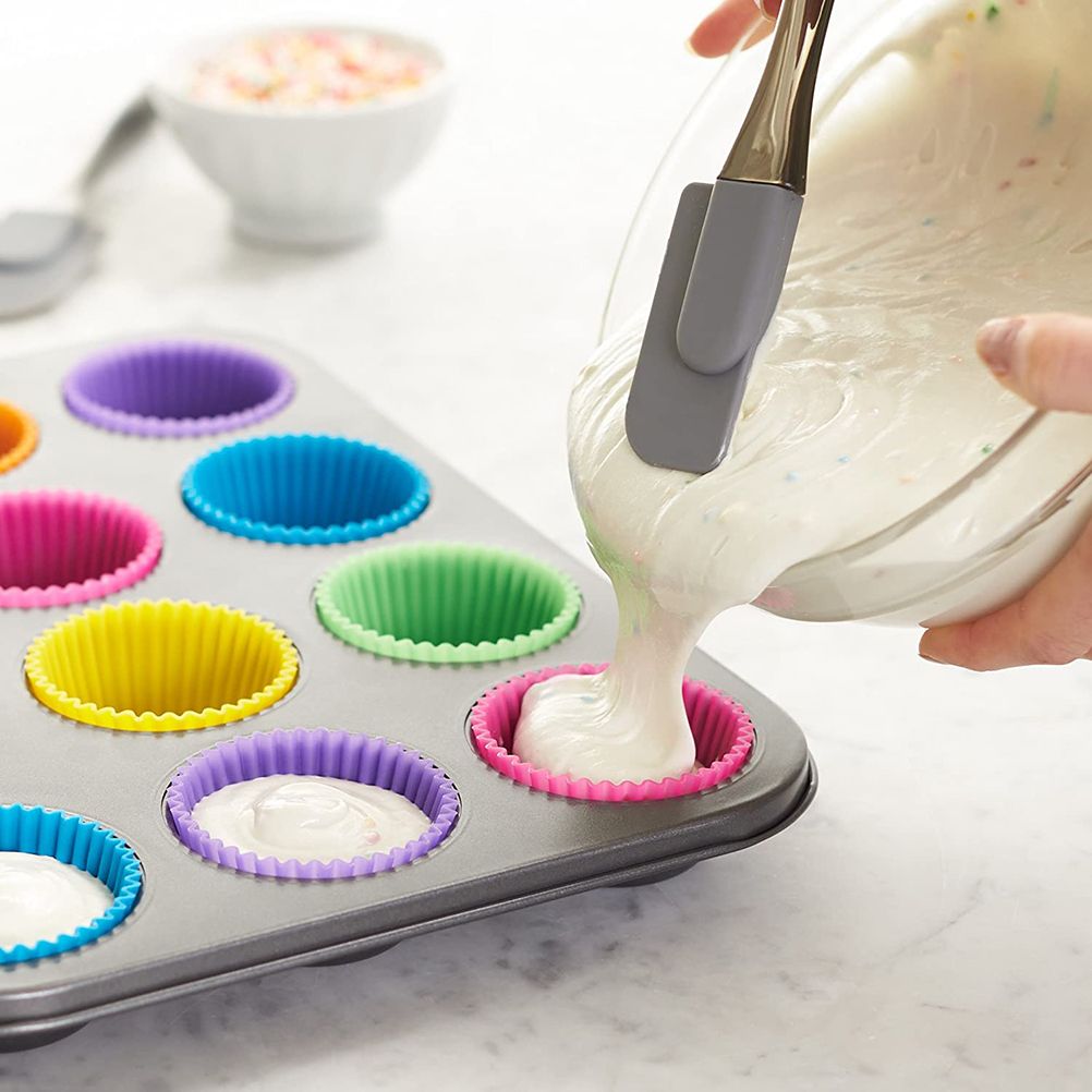 24Pcs Baking Cups Reusable Silicone Cake Cups Non Stick Baking Cups view 5