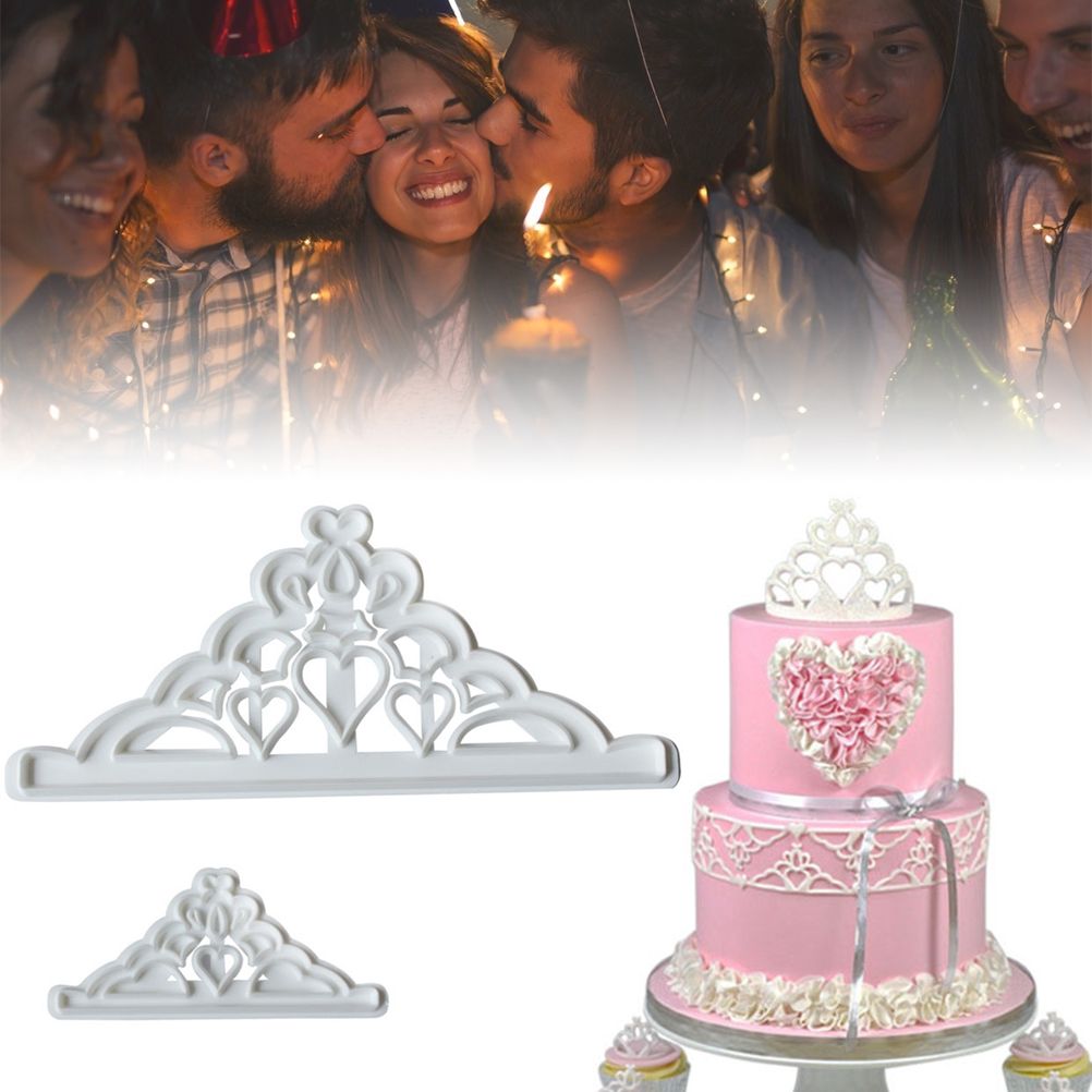 2PCS Crown Biscuit Cutter Set Crown Shape Cupcake Decorating Gumpaste Mould view 4