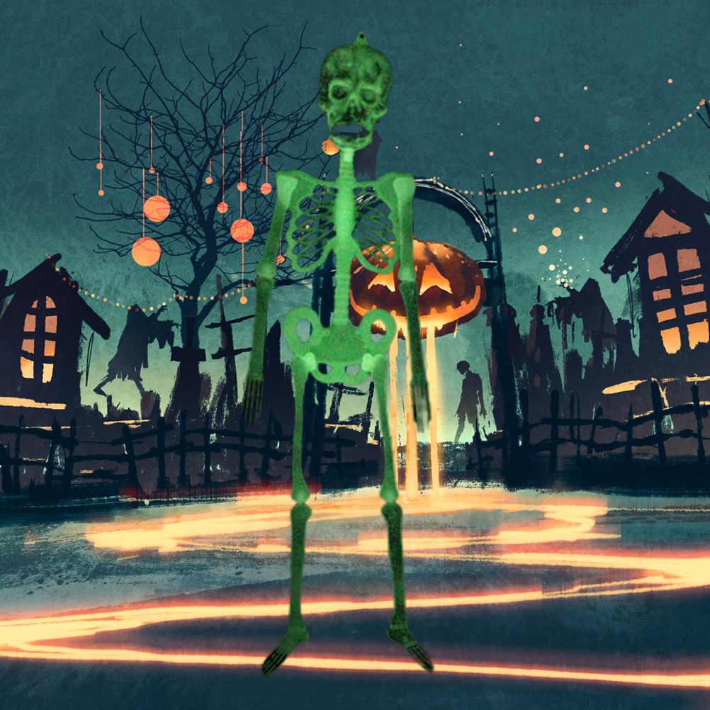 Glowing in the Dark Halloween Skeleton Decor Luminous Lifelike Skeleton Model view 7