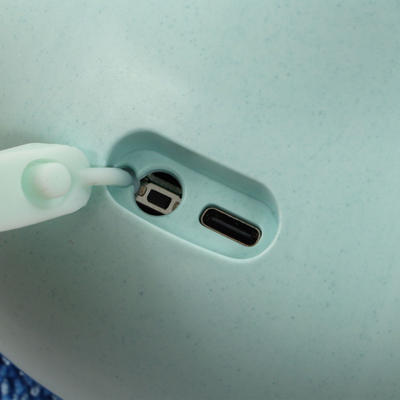 Cordless Electric Spin Scrubber 8.5W 5V 2A USB Charging Waterproof Retractable view 13
