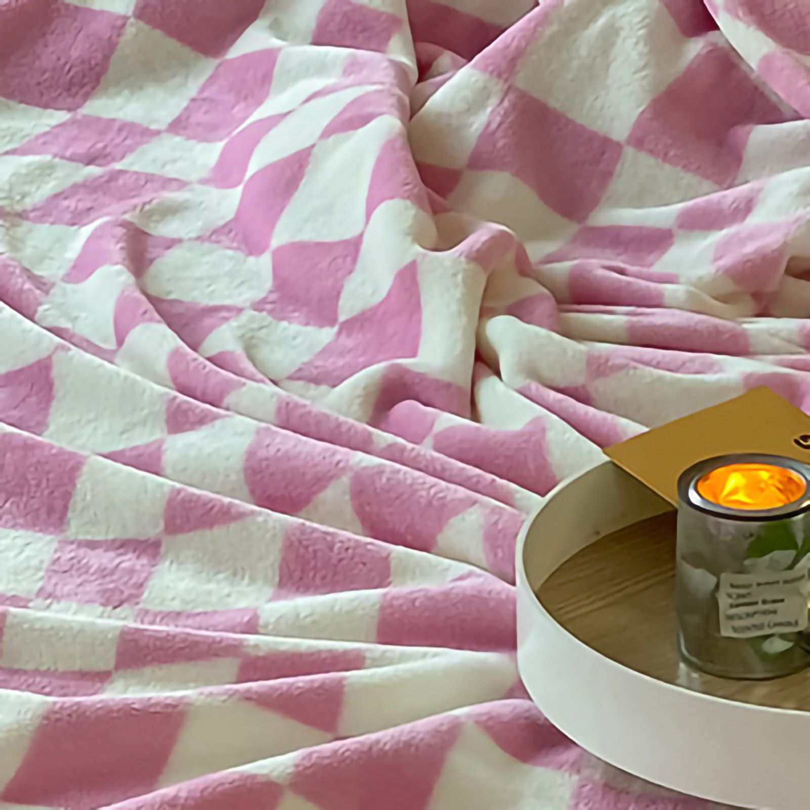 Simple Vintage Checkerboard Blanket Autumn Winter Warm Nap Throw Blanket view 5