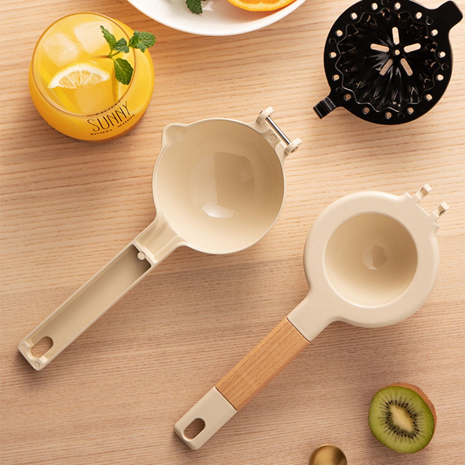 Citrus Juicer Strong Metal Wooden Handle Ergonomic Design Food Grade Coating view 4