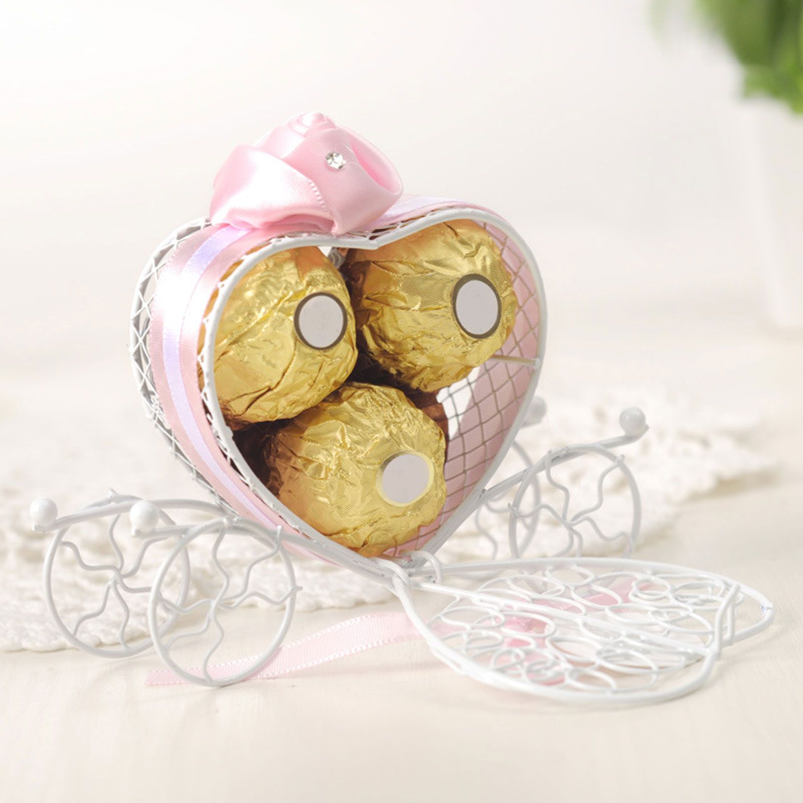 4PCS Wedding Candy Box Tinplate Heart Shaped Candy Box Romantic Valentines view 15