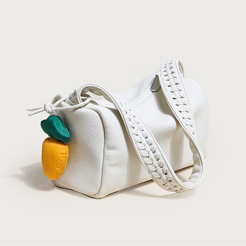 Woman Handbag with Pendant Fashionable Lovely Appearance Bright Pure Color PU