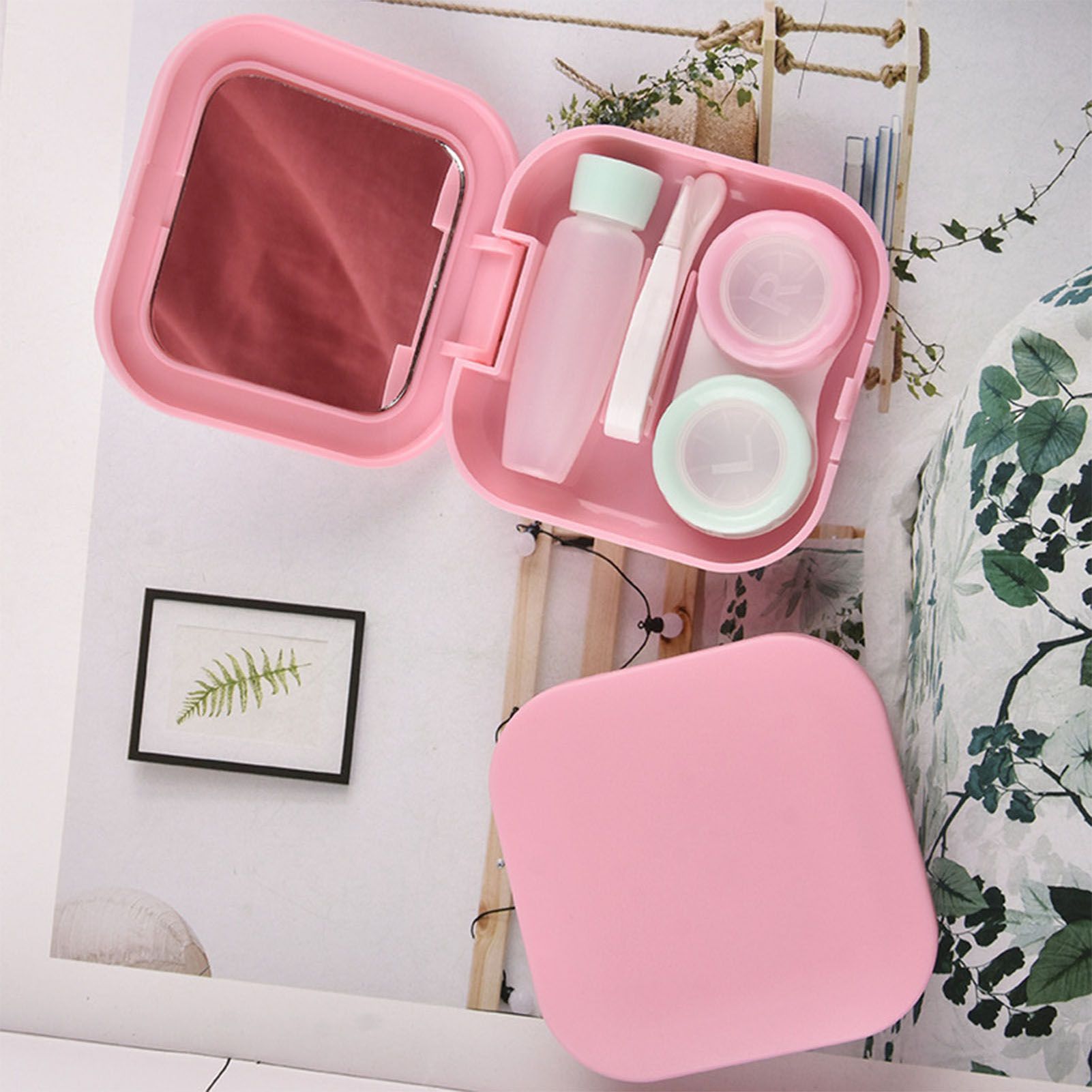 Contact Lens Box Plastic Leakage Proof Dustproof Portable Square Contact Lens view 12