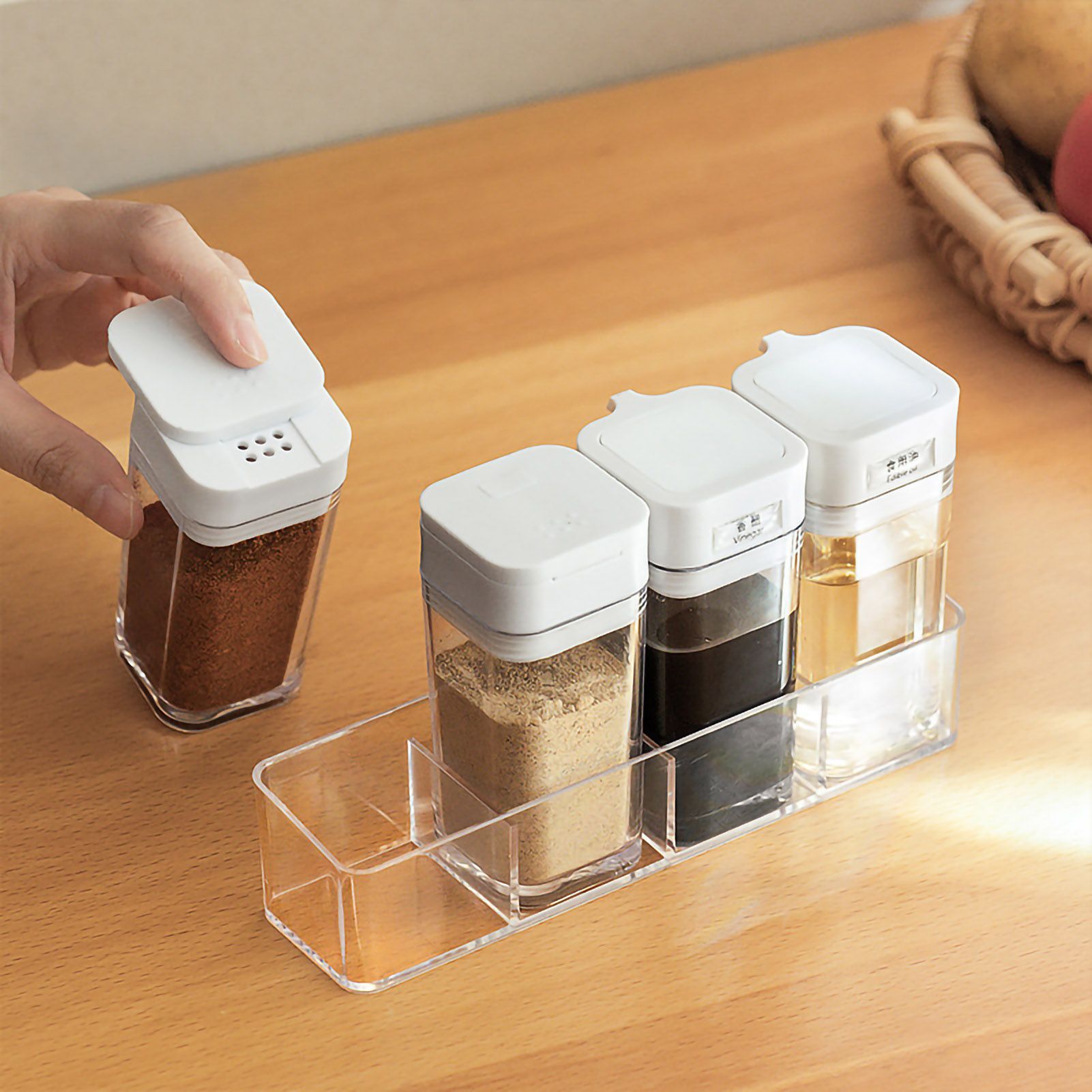 Seasoning Container Compact Portable Transparent Condiment Bottle for Kitchen view 3