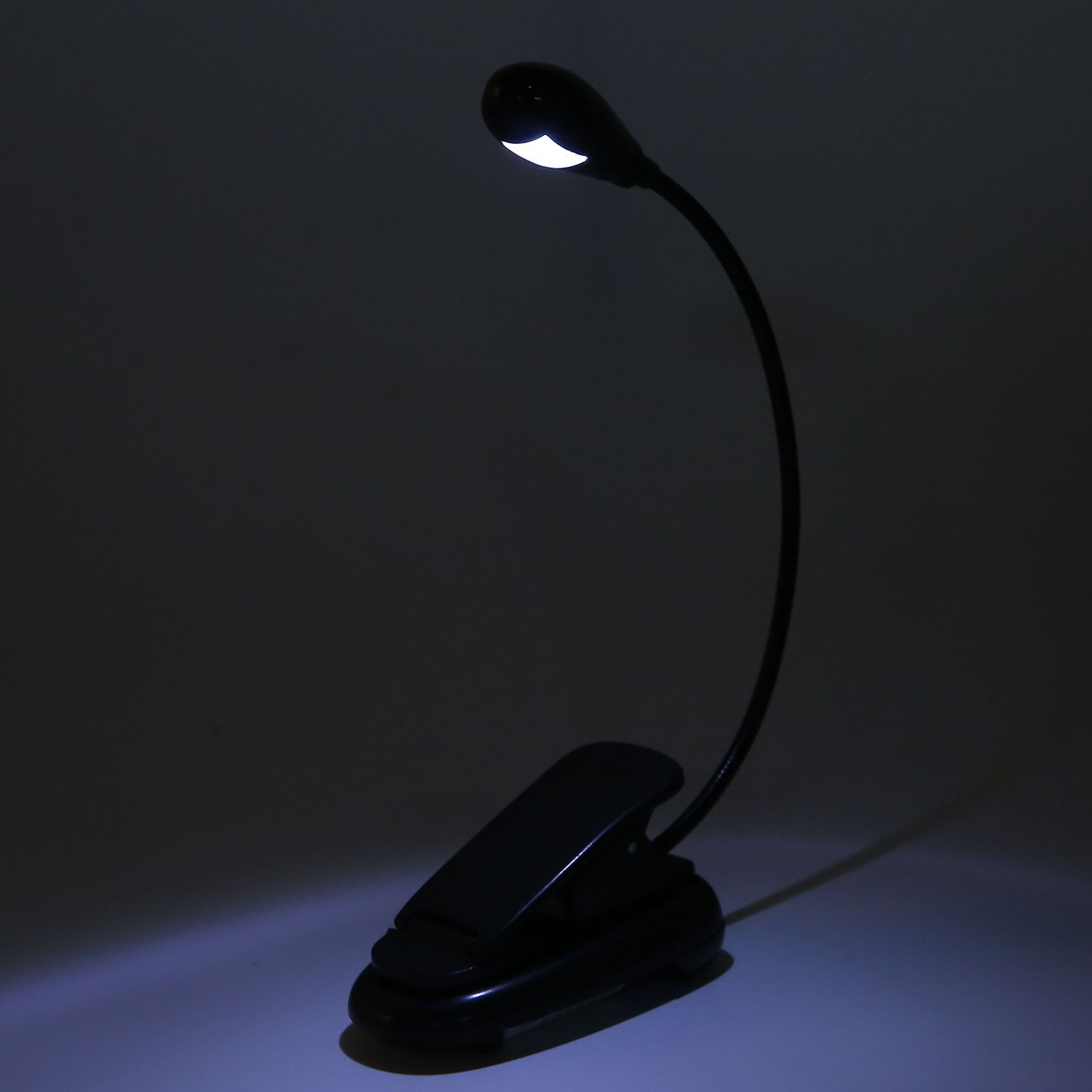 LED Clip Light 360 Degrees Rotation 5000K‑6000K Reading Clamp Light White Light view 13