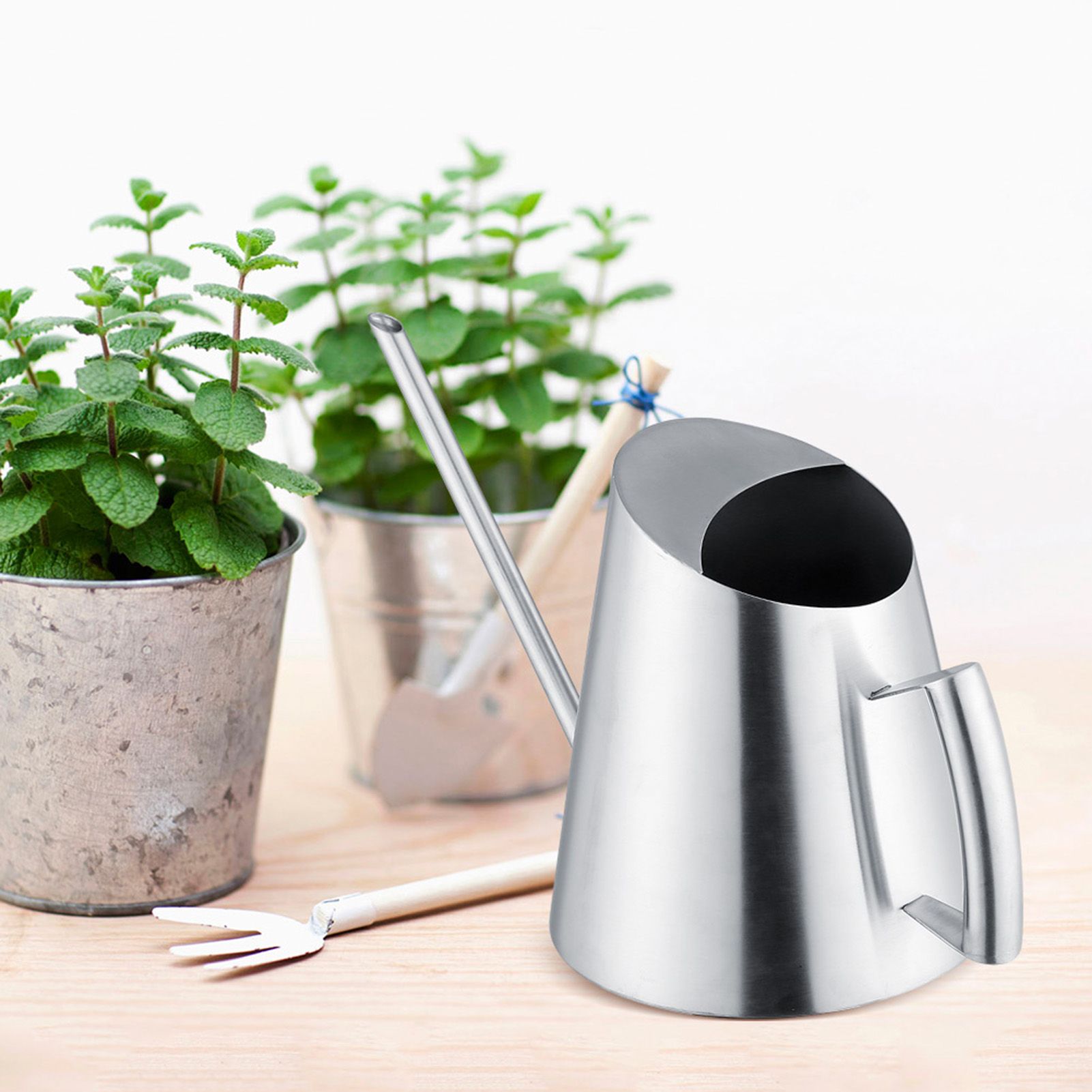 1500ml Stainless Steel Watering Can Brushed Garden Planting Indoor Outdoor view 5