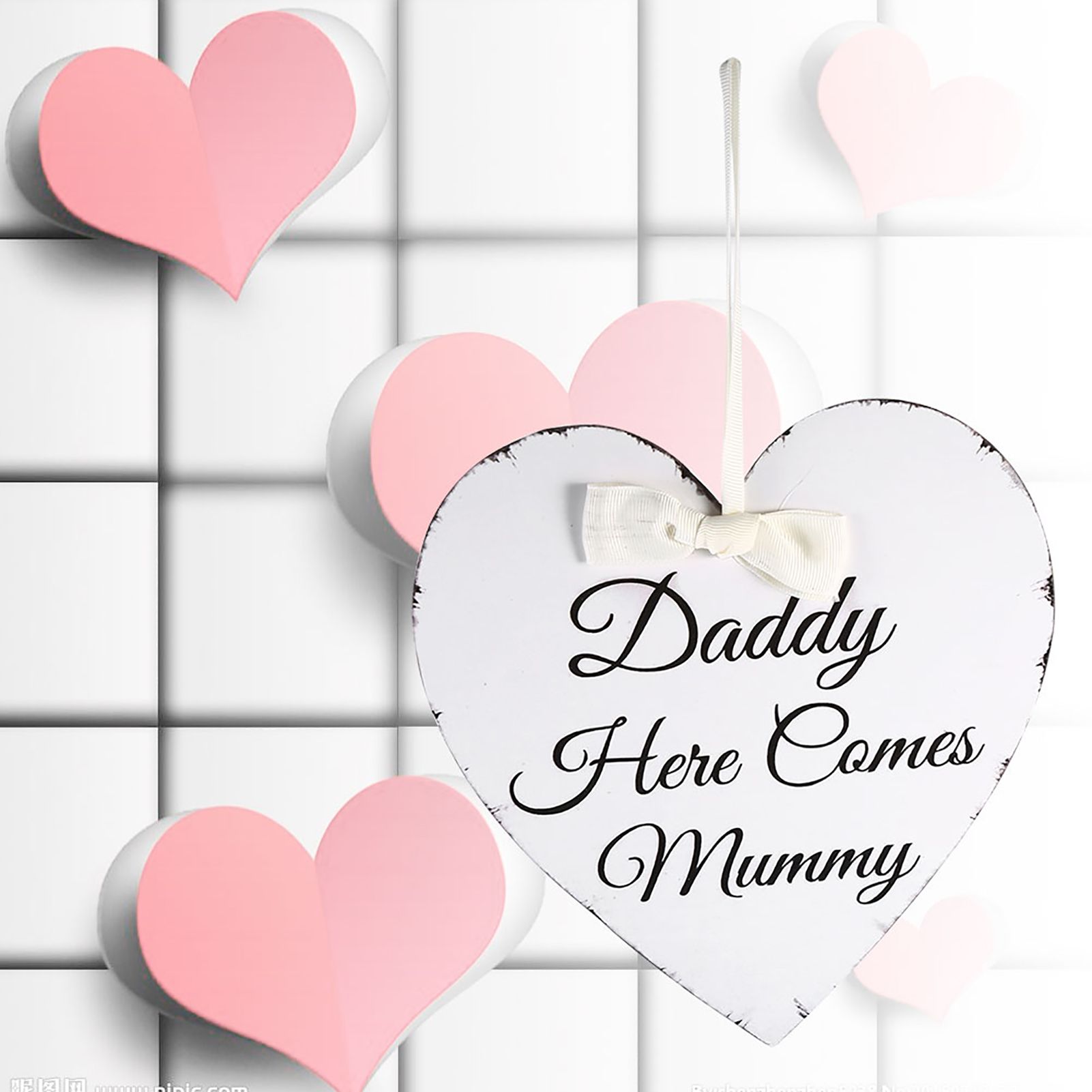 Vintage Love Heart Shape Daddy Here Comes Mummy Wedding Party Wooden Hanging view 10