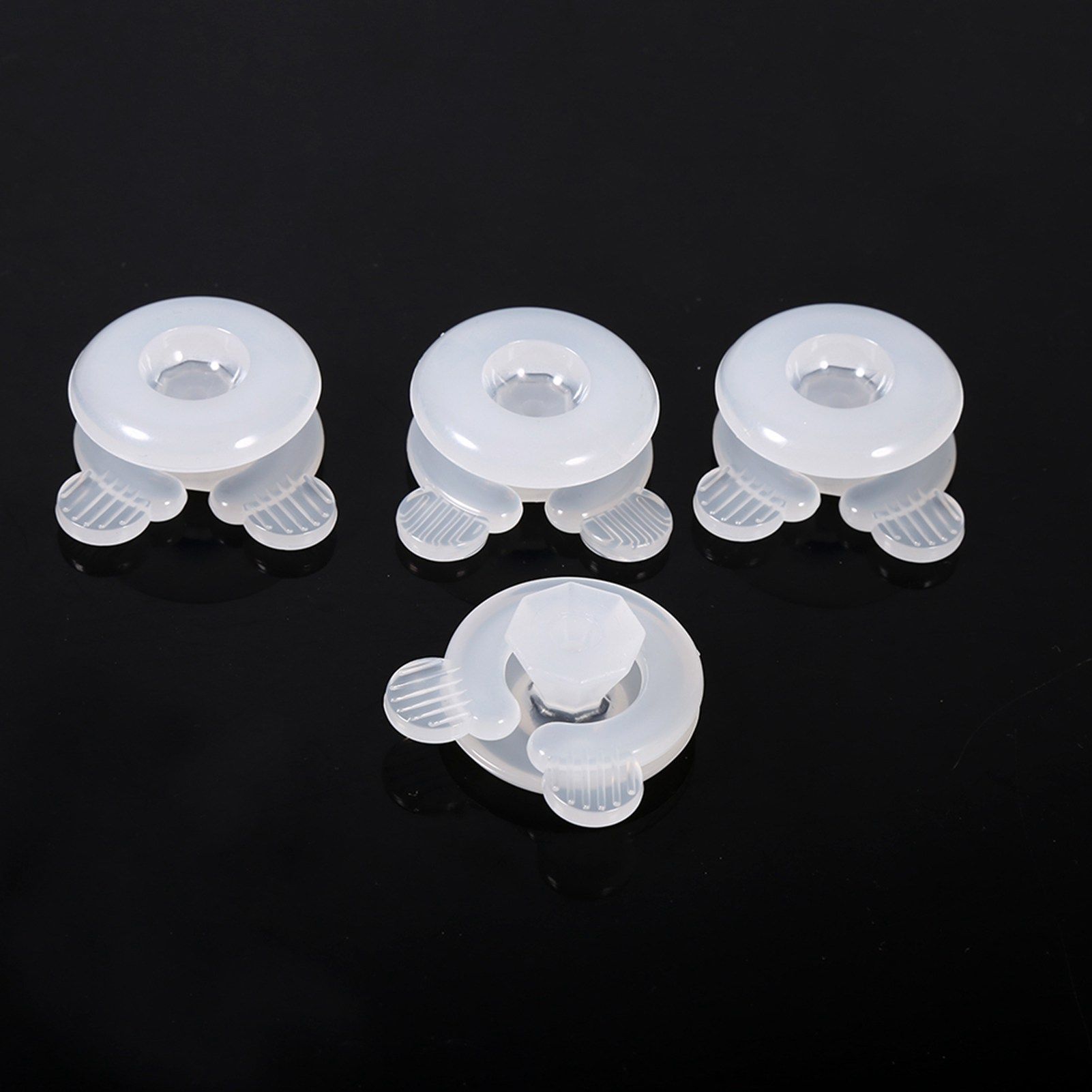 4Pcs Bed Duvet Quilt Cover Clips Fasteners Bedroom Bedding Quilts Fixing view 6
