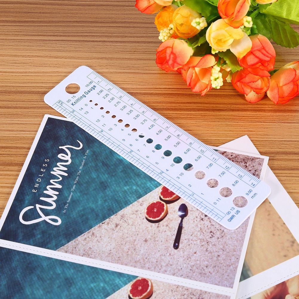 Plastic Knitting Needle Gauge Ruler Inch cm Sewing Tools US UK Canada Sizes 2-10mm view 11