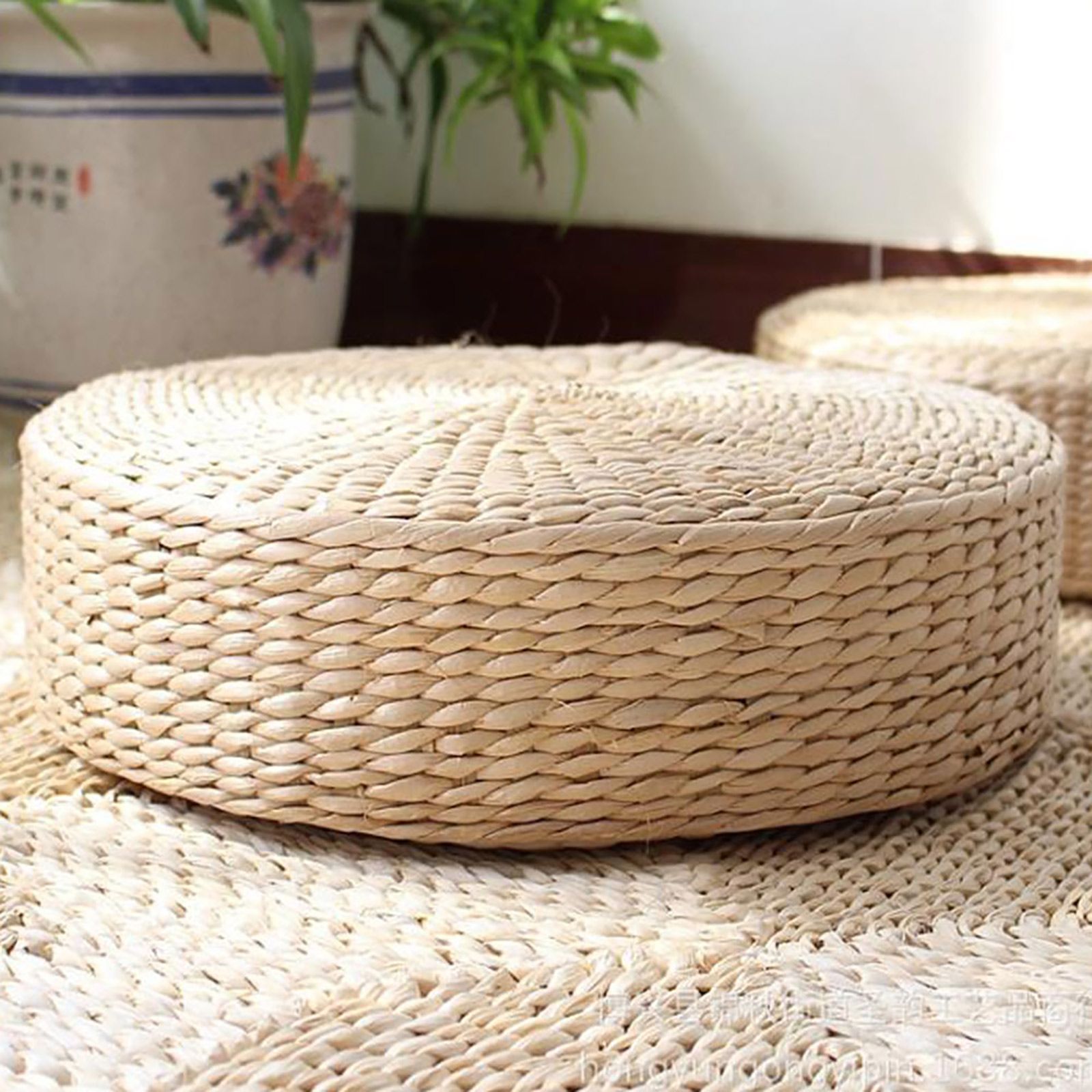Japanese Style Handcrafted Tatami Floor Pillow Sitting Cushion Round Padded view 3