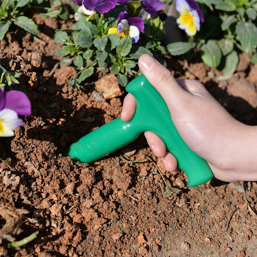 5Pcs Handheld Plastic Garden Soil Puncher Digging Hole Tool for Seedling view 3