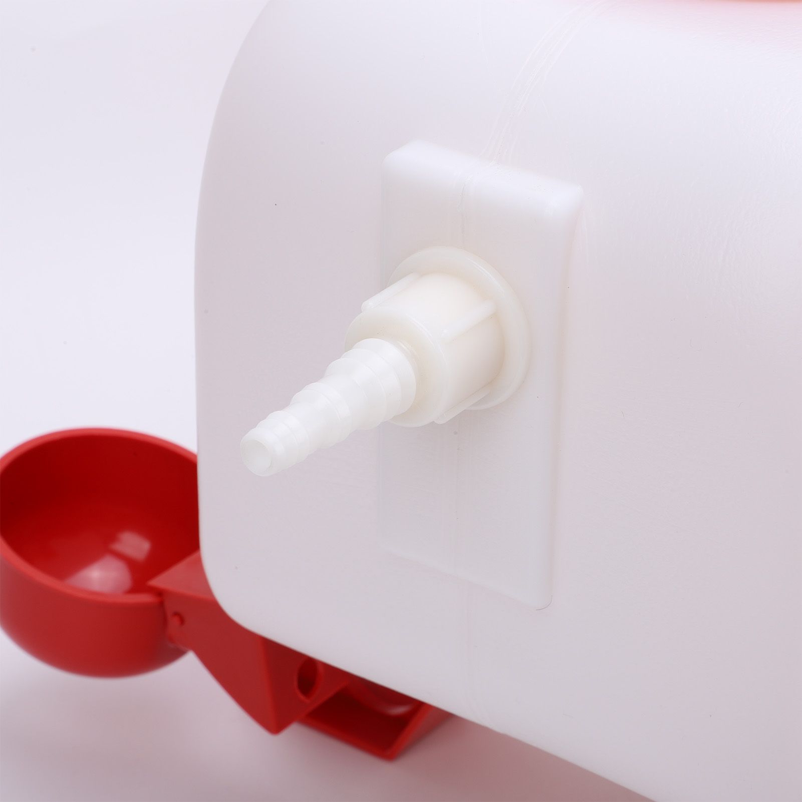 Automatic Chicken Waterer Anti Tipping Plastic Hygienic Chicken Watering view 7