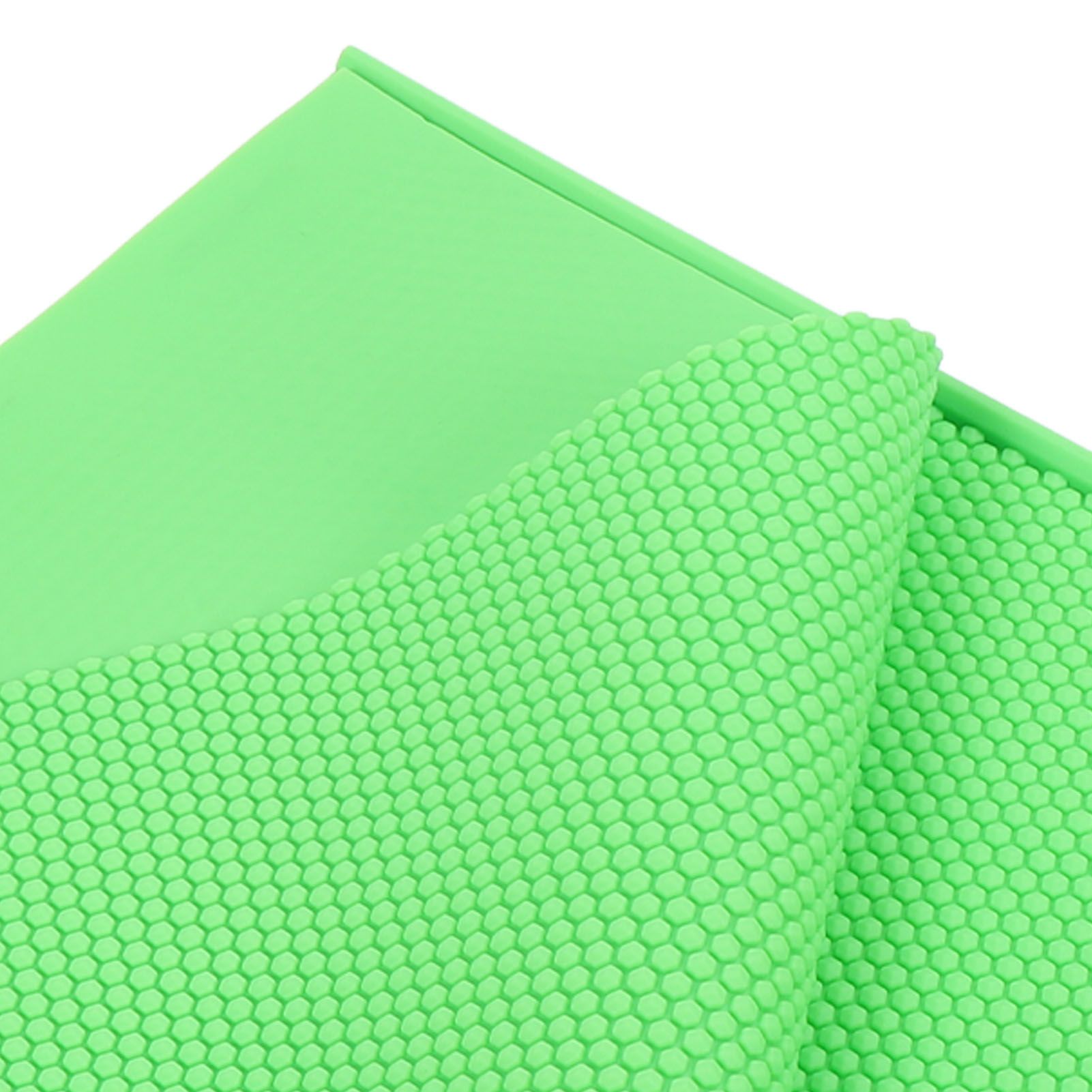 2PCS Beeswax Press Sheets 5.4mm Silicone Flexible Beeswax Foundation Sheet view 2