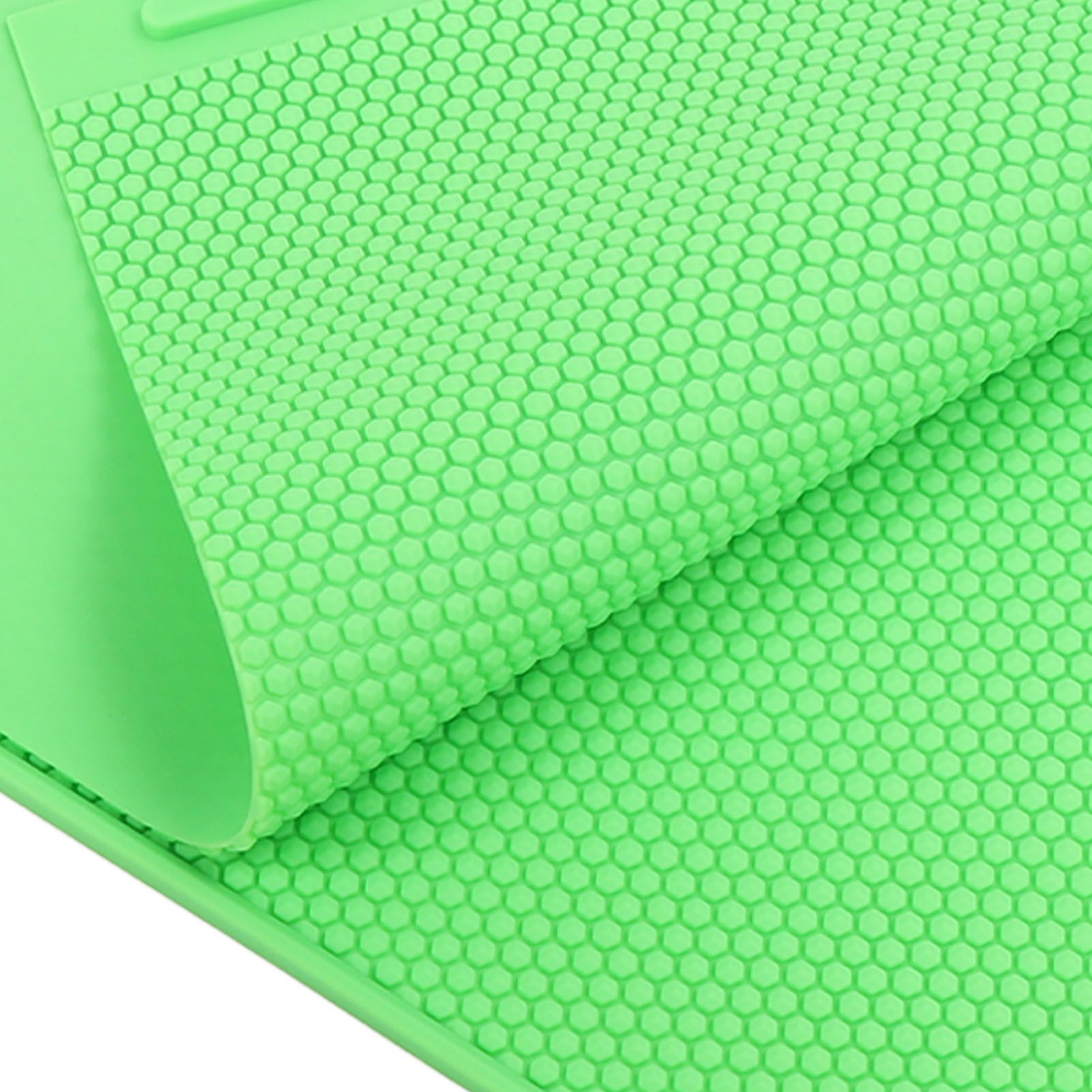 2PCS Beeswax Press Sheets 5.4mm Silicone Flexible Beeswax Foundation Sheet view 5