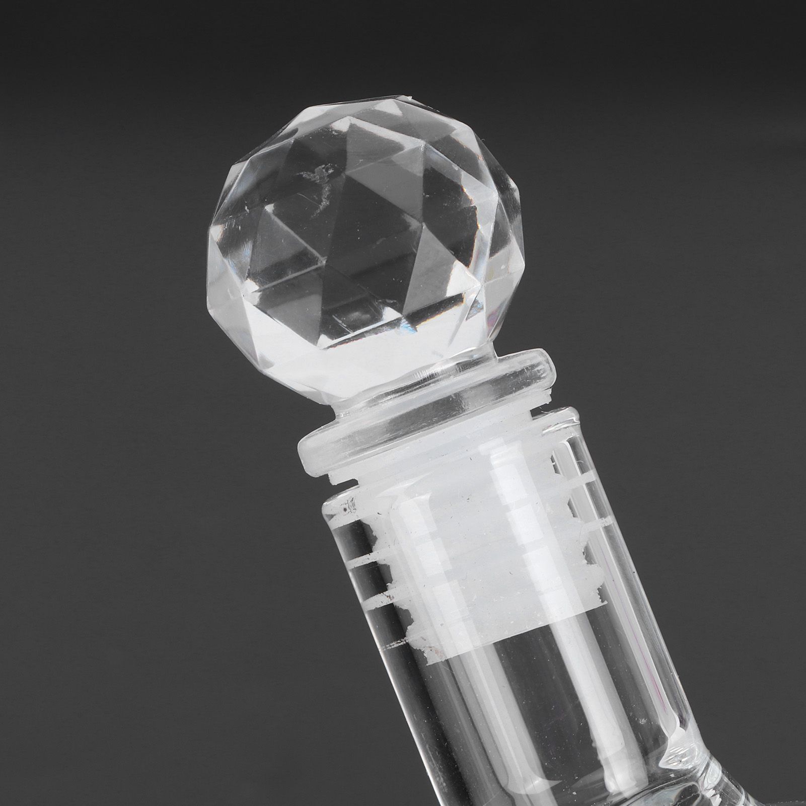 Skull Shape Glass Wine Bottle Transparent Whisky Bottle Container for Bar KTV view 11
