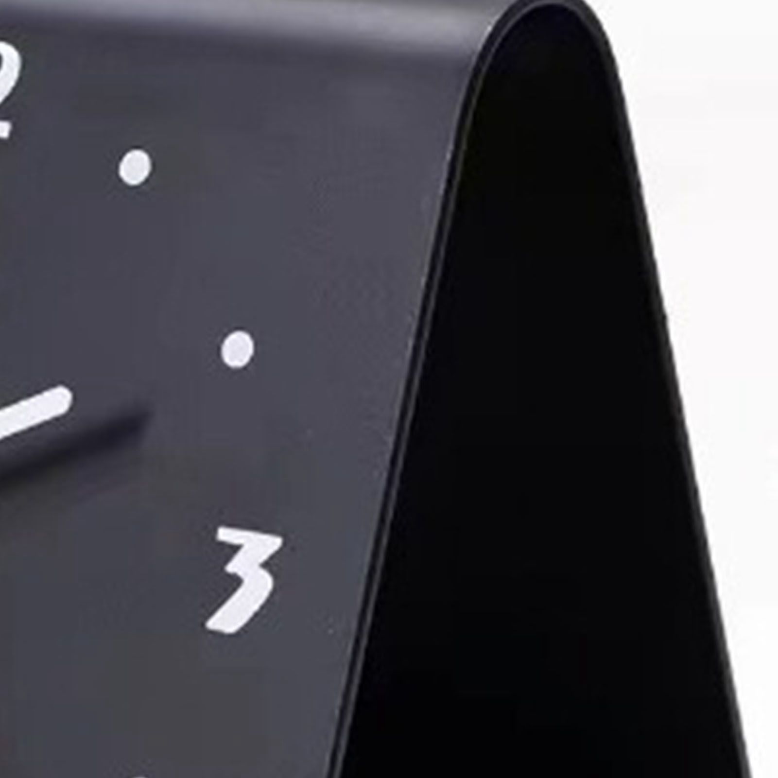 Desktop Clock Simple Modern Quiet Movement Metal Desk Clock Ornament for view 5