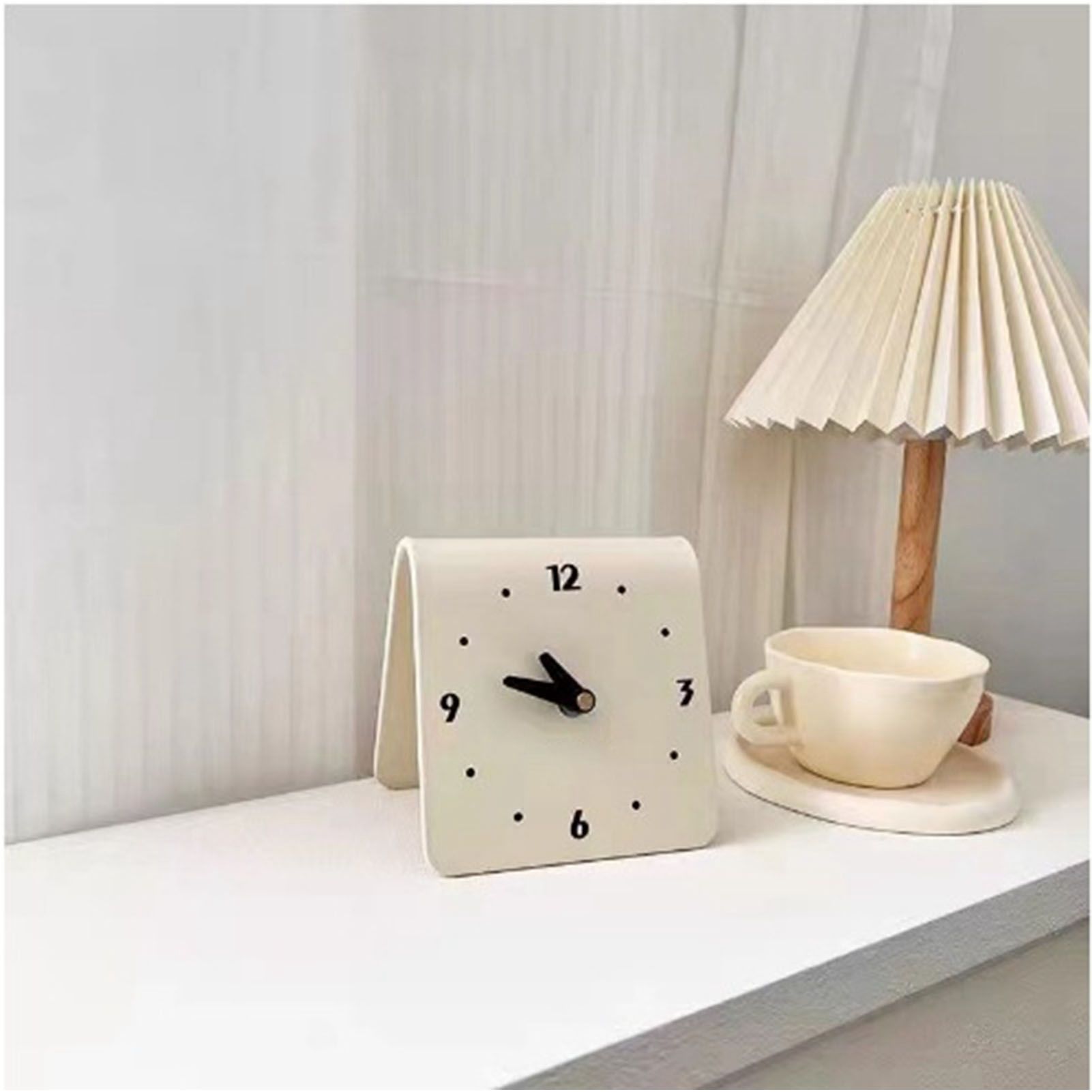 Desktop Clock Simple Modern Quiet Movement Metal Desk Clock Ornament for view 8