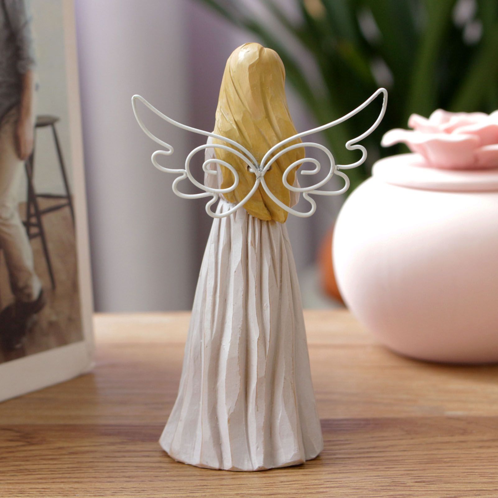 Angel Statue Exquisite Resin Faceless Heart Angel Figurine Ornament Craft for view 9
