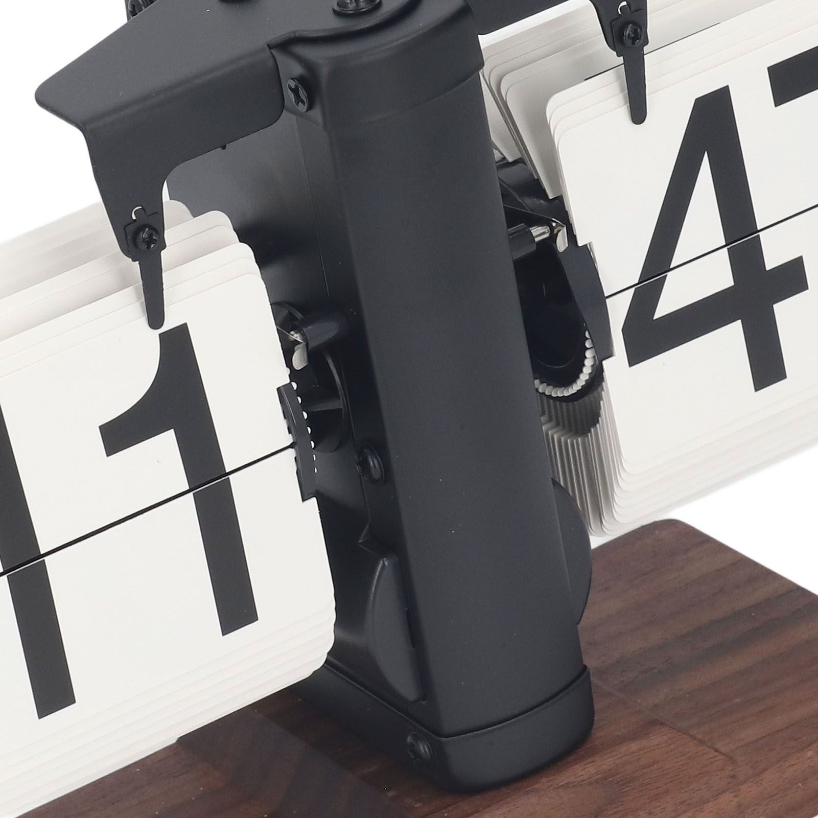 Digital Flip Desk Clock 12 Hours Single Sided Battery Powered Retro Mechanical view 5