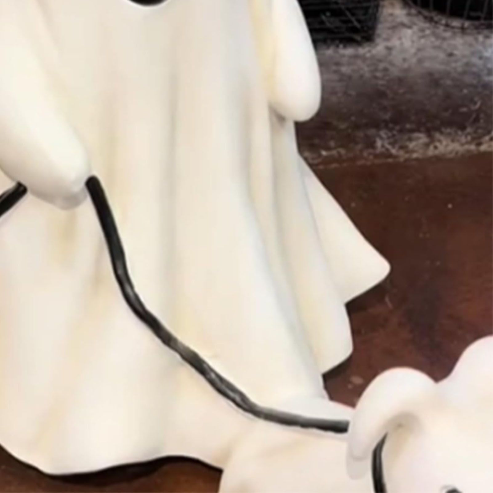 Ghost Walking Dog Statue Multipurpose Innovative Exquisite Decorative Resin view 2
