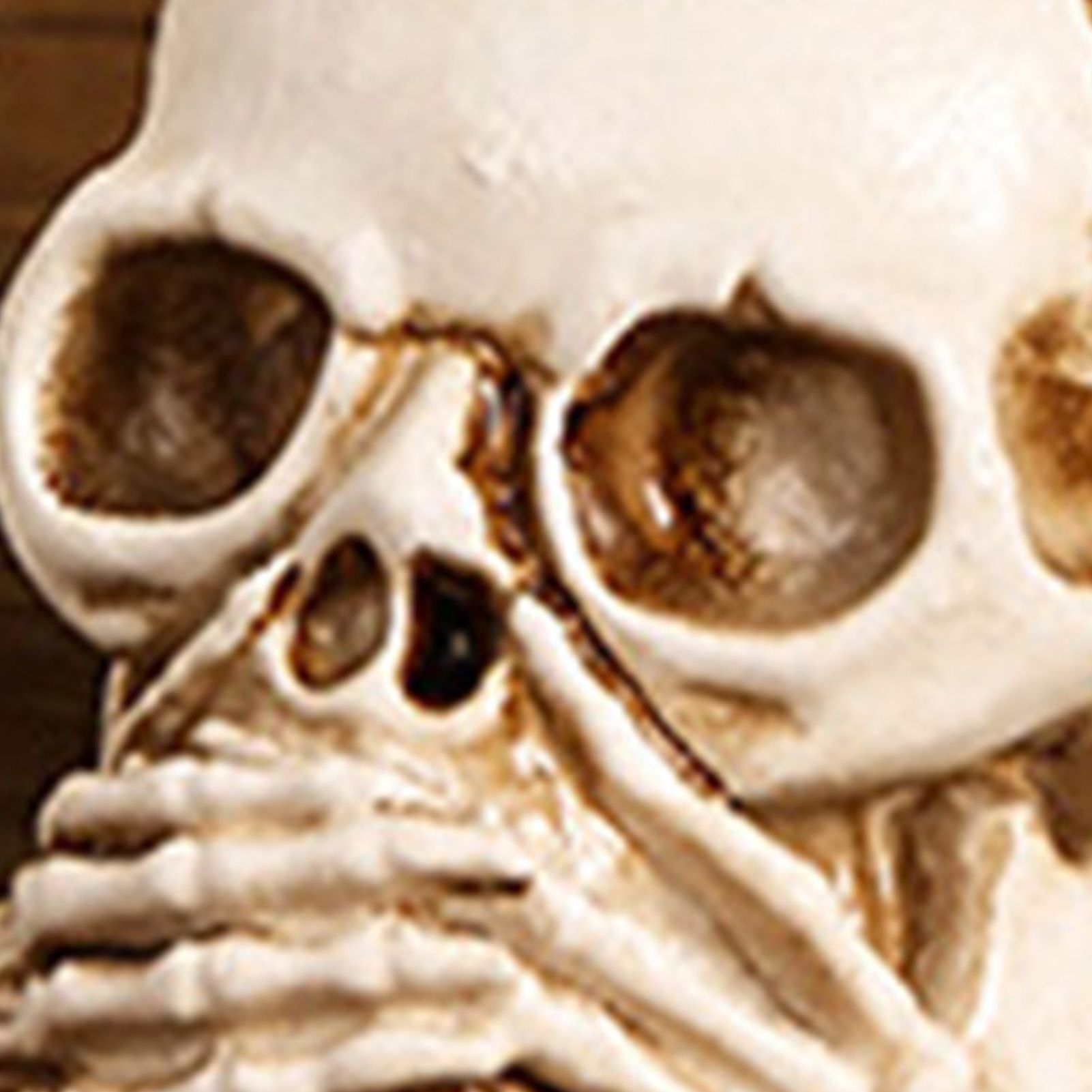3PCS Skull Candle Holder Set Decorative Resin Stable Base Skeleton Candlestick view 2