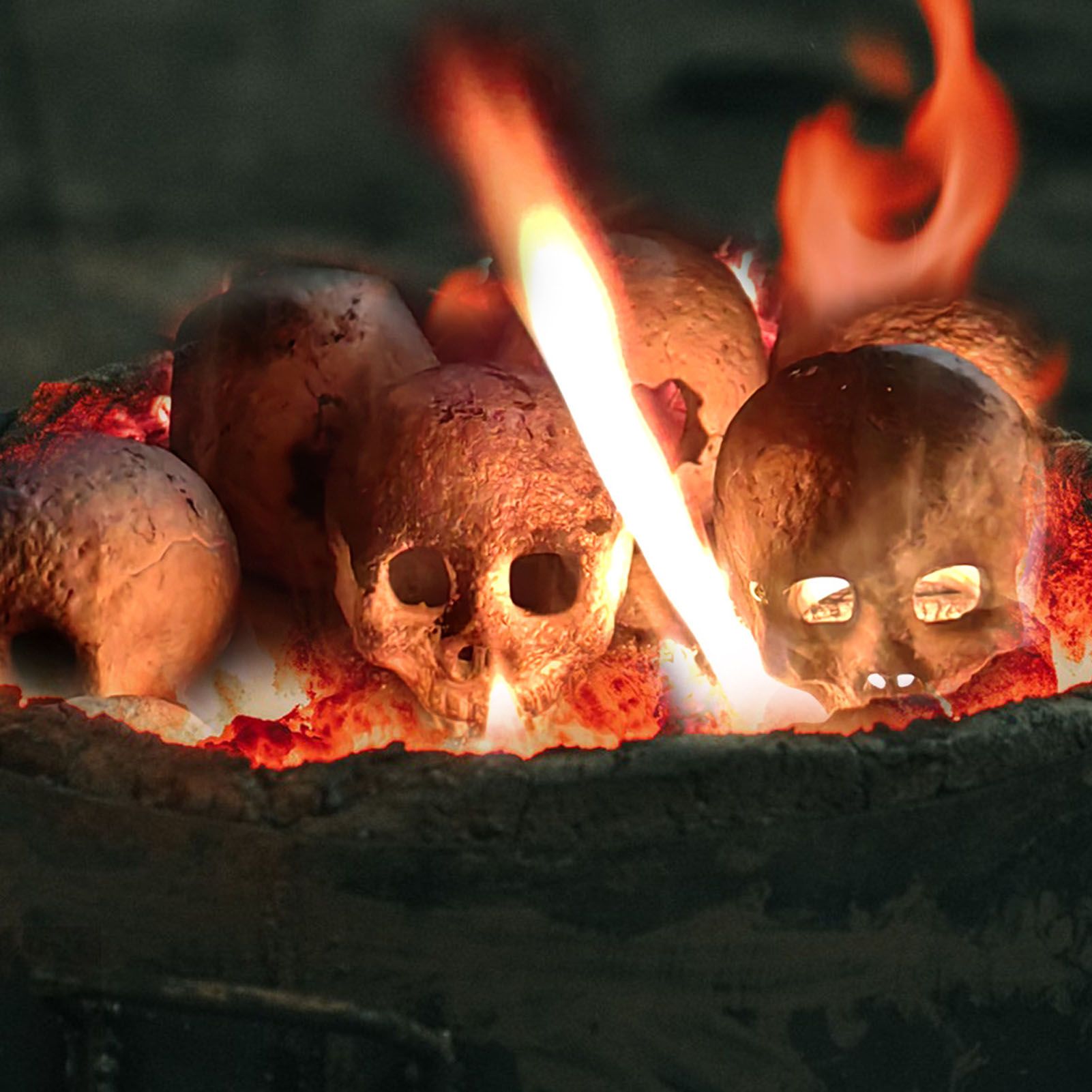 2 Pcs Skull Fire Log Ceramic Fireproof Fire Pit Skull for Holiday Themed Party view 11