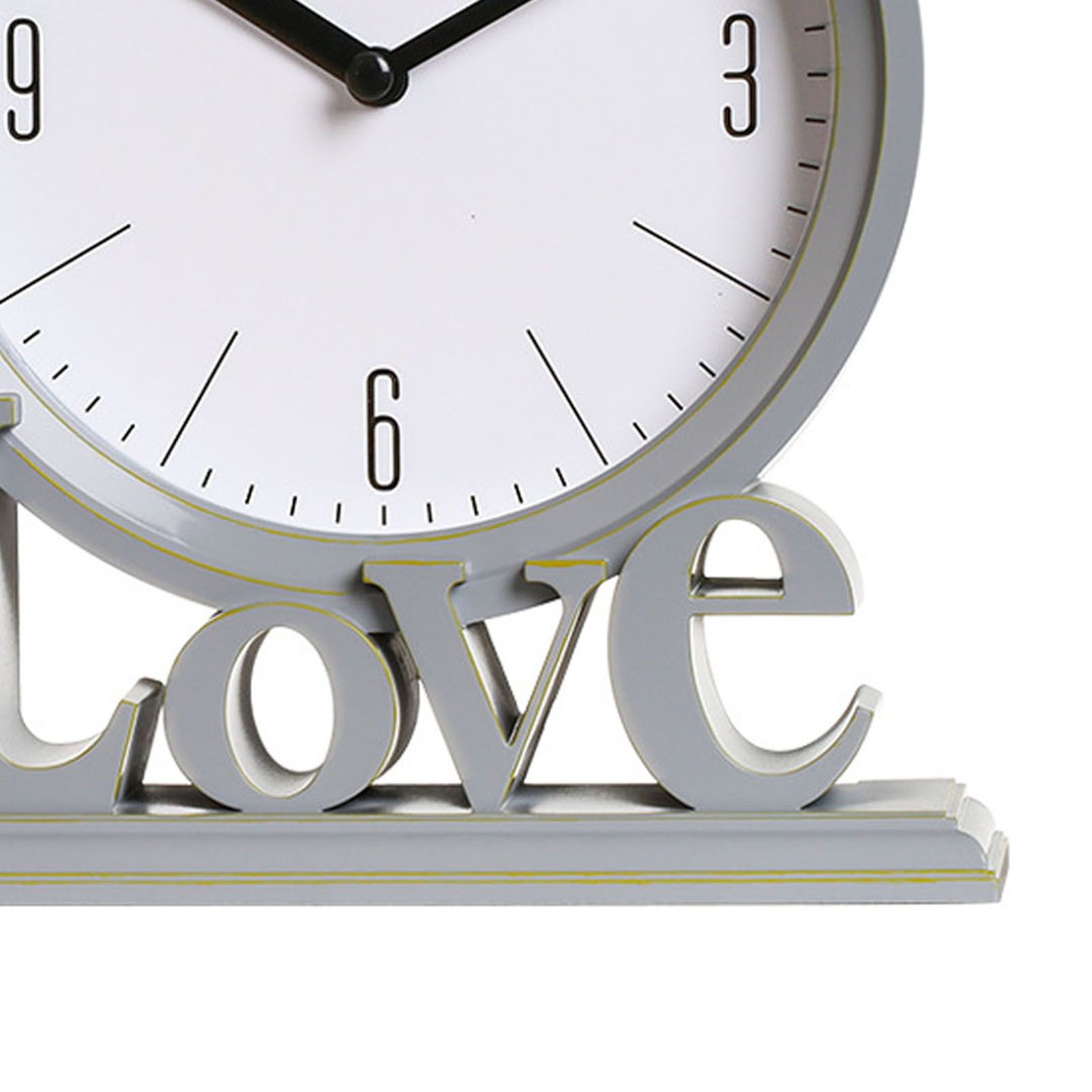 Retro Analog Alarm Clock Small Silent Bedside Desk Clock Battery Operated for view 7