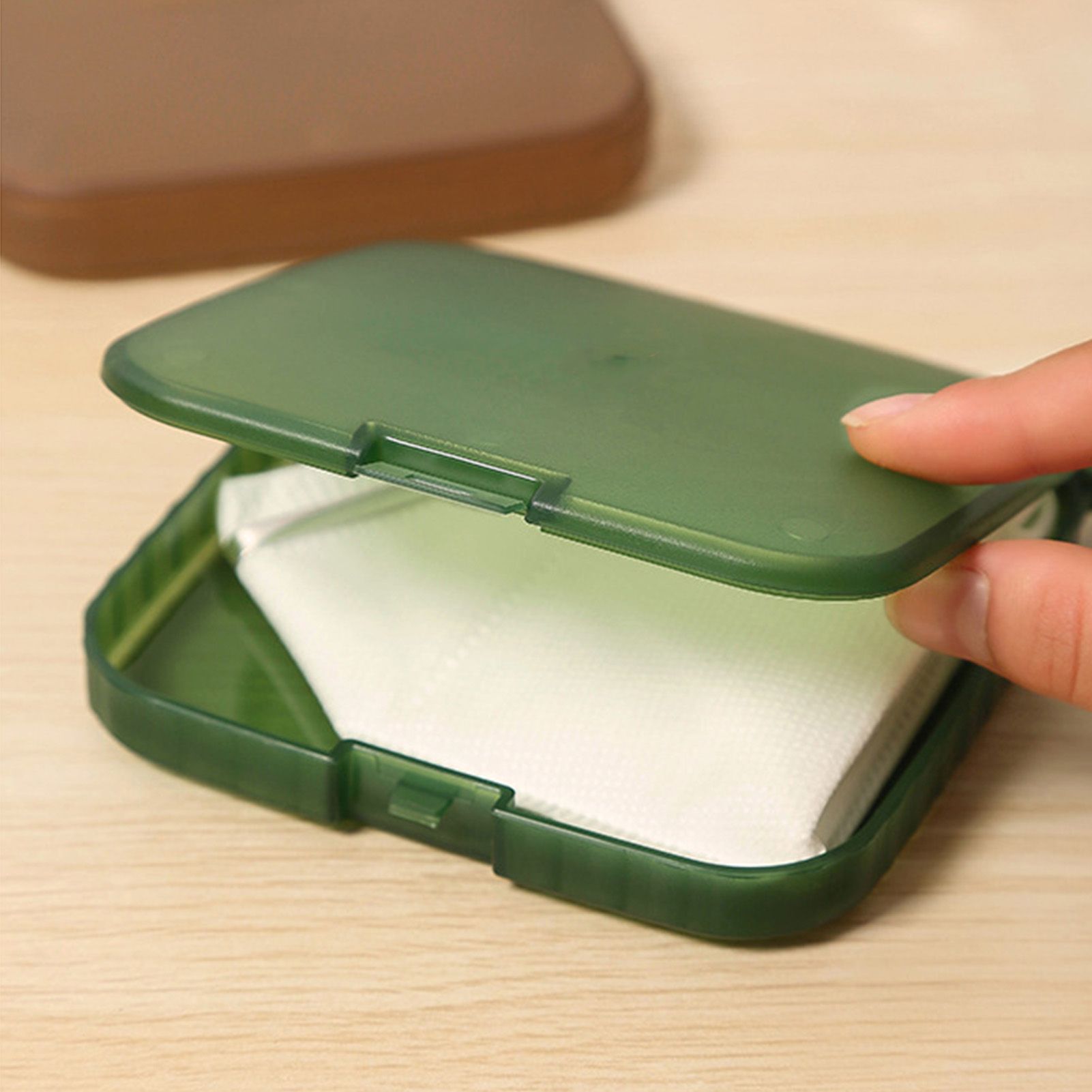 Face Cover Storage Box Dustproof Small Portable Mouth Cover Organizer Case for view 6