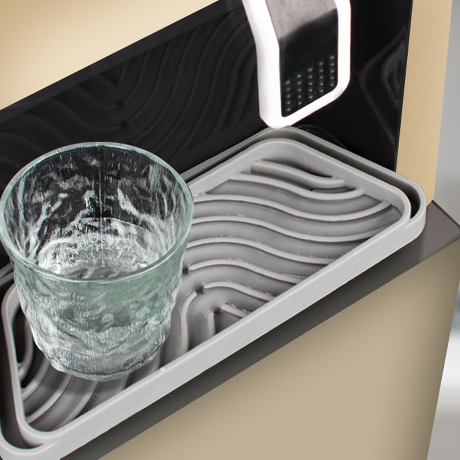 Water Dispenser Drip Pan Easy Cleaning Prevent Splashing Silicone Fridge view 8