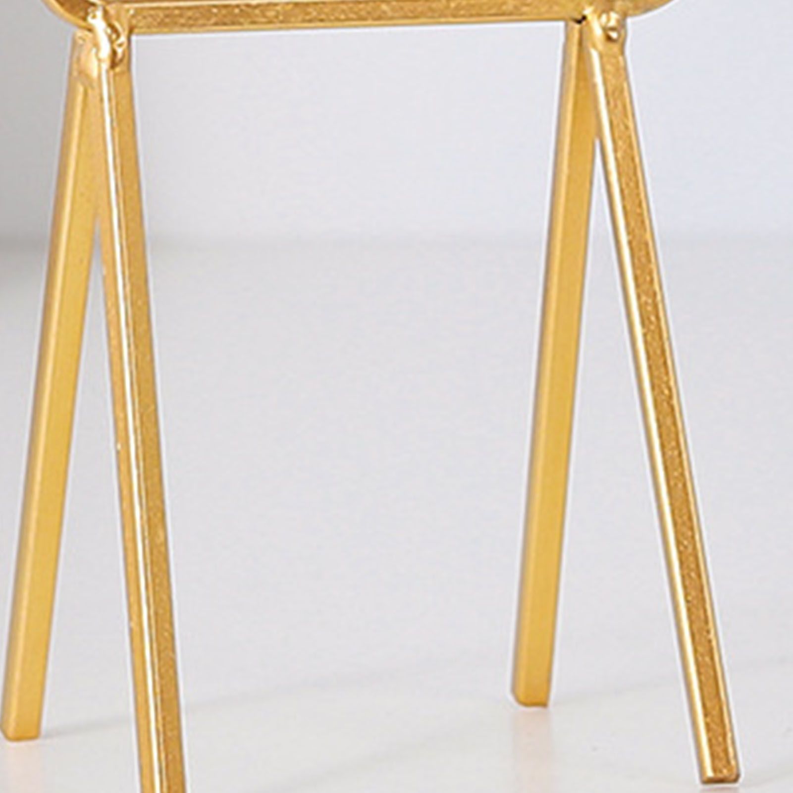 Simple Iron Geometric Deer Jewelry Stand Home Desktop Earring Necklace Storage view 2