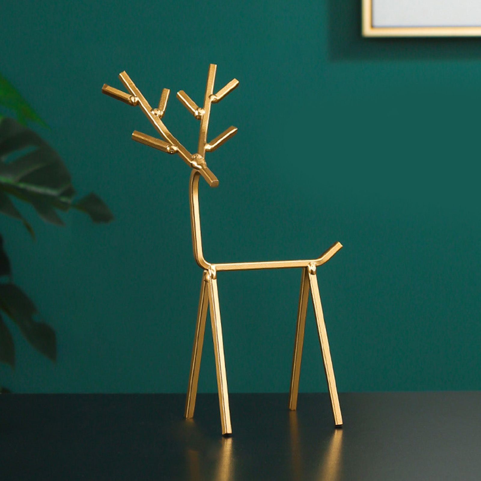 Simple Iron Geometric Deer Jewelry Stand Home Desktop Earring Necklace Storage view 8