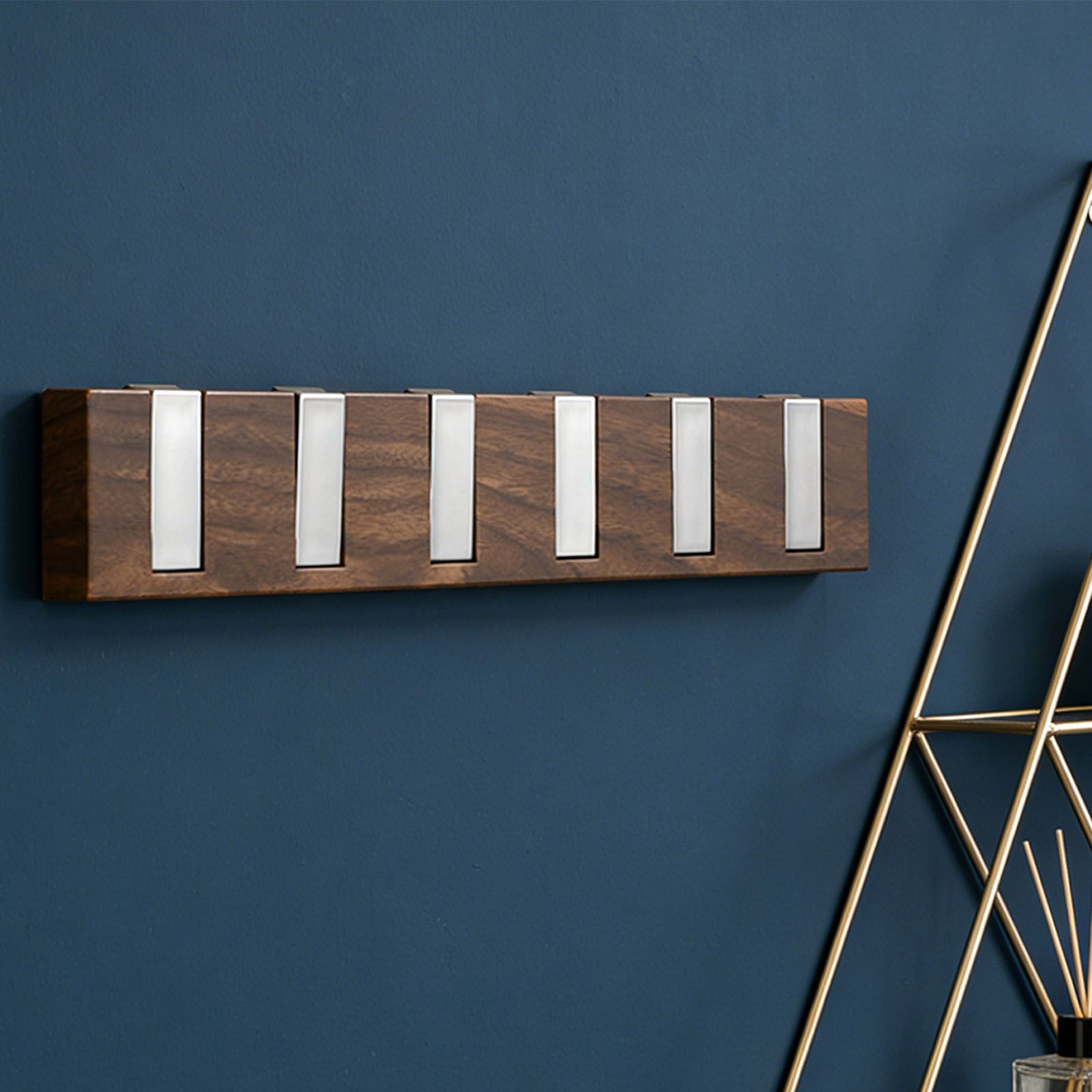 Door Hook Rack Adhesive Wall Mounted Faux Wood Grain Door Towel Rack Coat view 5