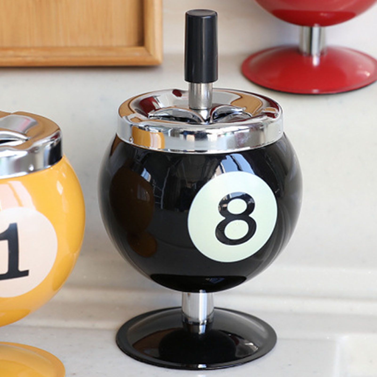 Stylish Metal Ashtray Billiards Ball Shape Large Capacity Windproof Ashtray view 9