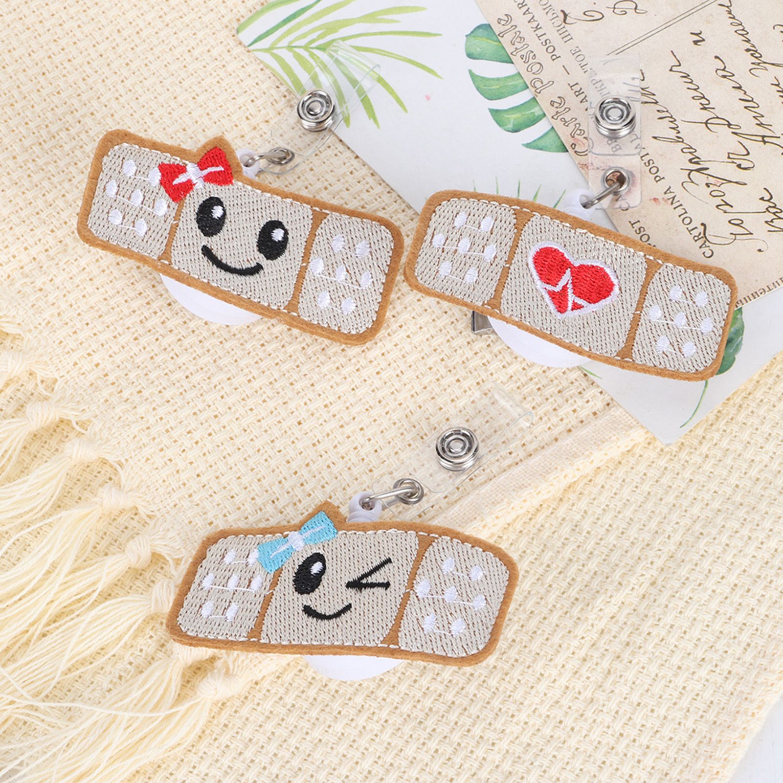 3Pcs 360 Degree Rotating Badge Reel Bow HeartShape Retractable Employee Card view 6