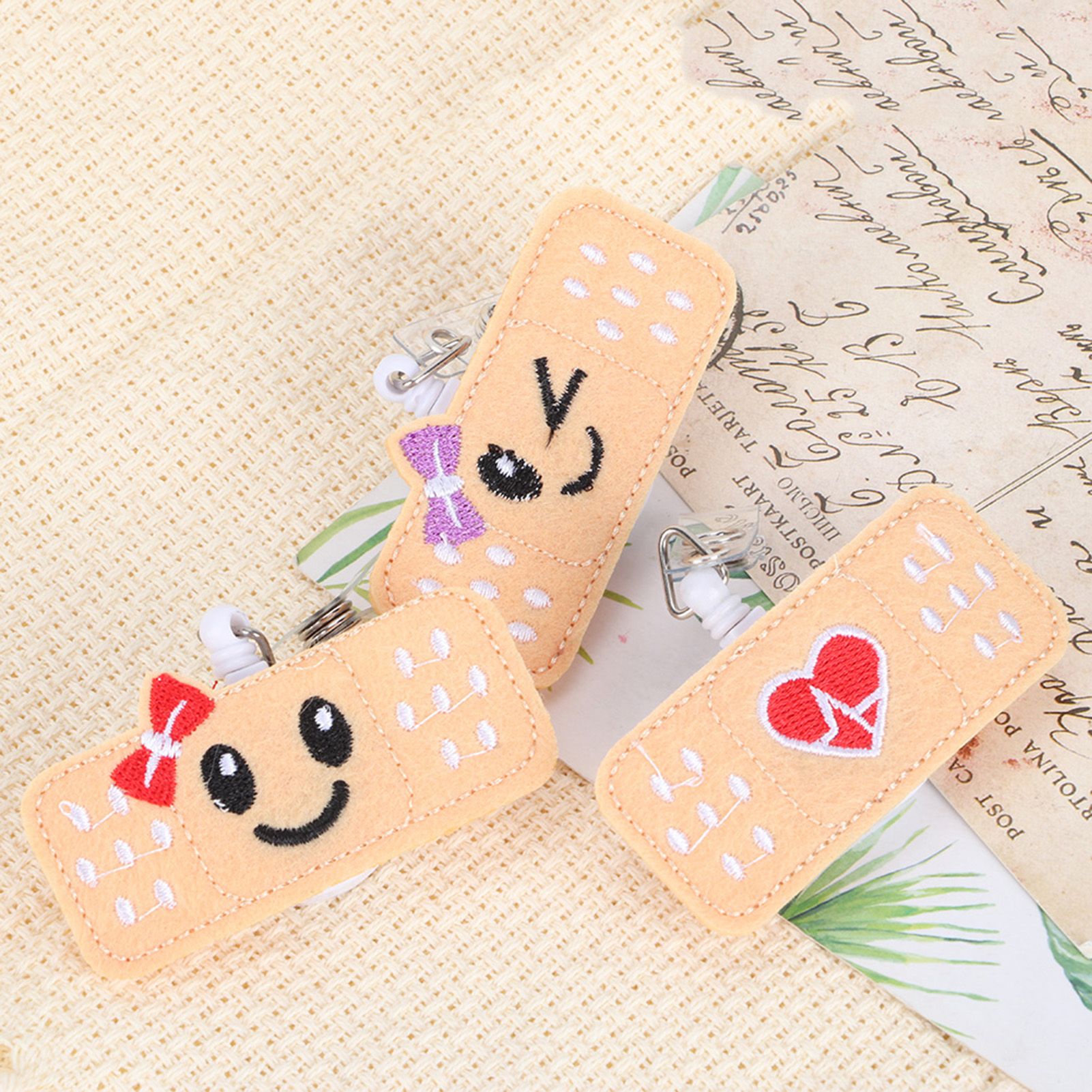 3Pcs 360 Degree Rotating Badge Reel Bow HeartShape Retractable Employee Card view 5
