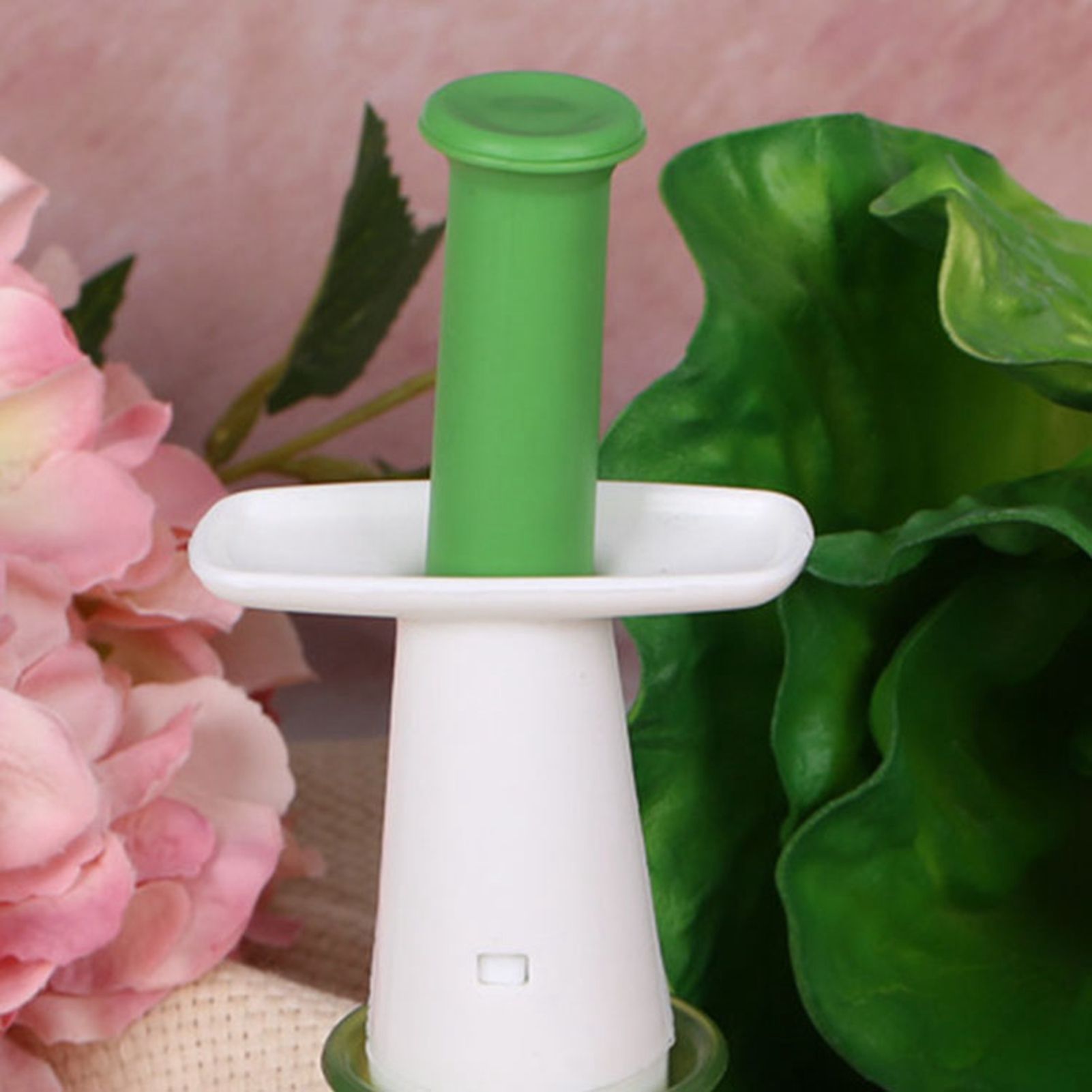 Grape Cutter Cherry Tomatoes Strawberry Slicing Tool Kitchen Accessories For view 5