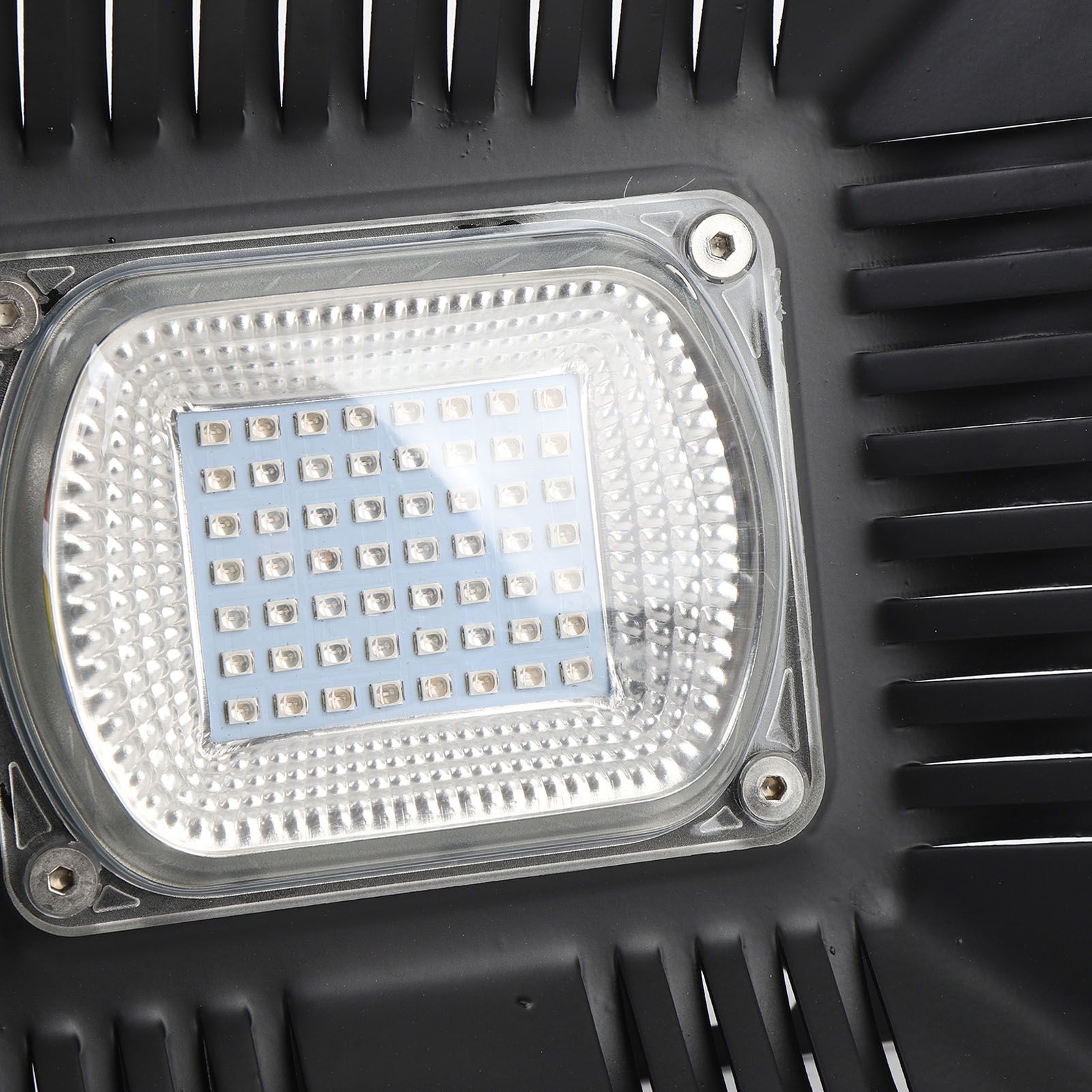 Ultra Violet LED Black Light Aluminum Alloy 50W 385 to 400nm IP65 view 2