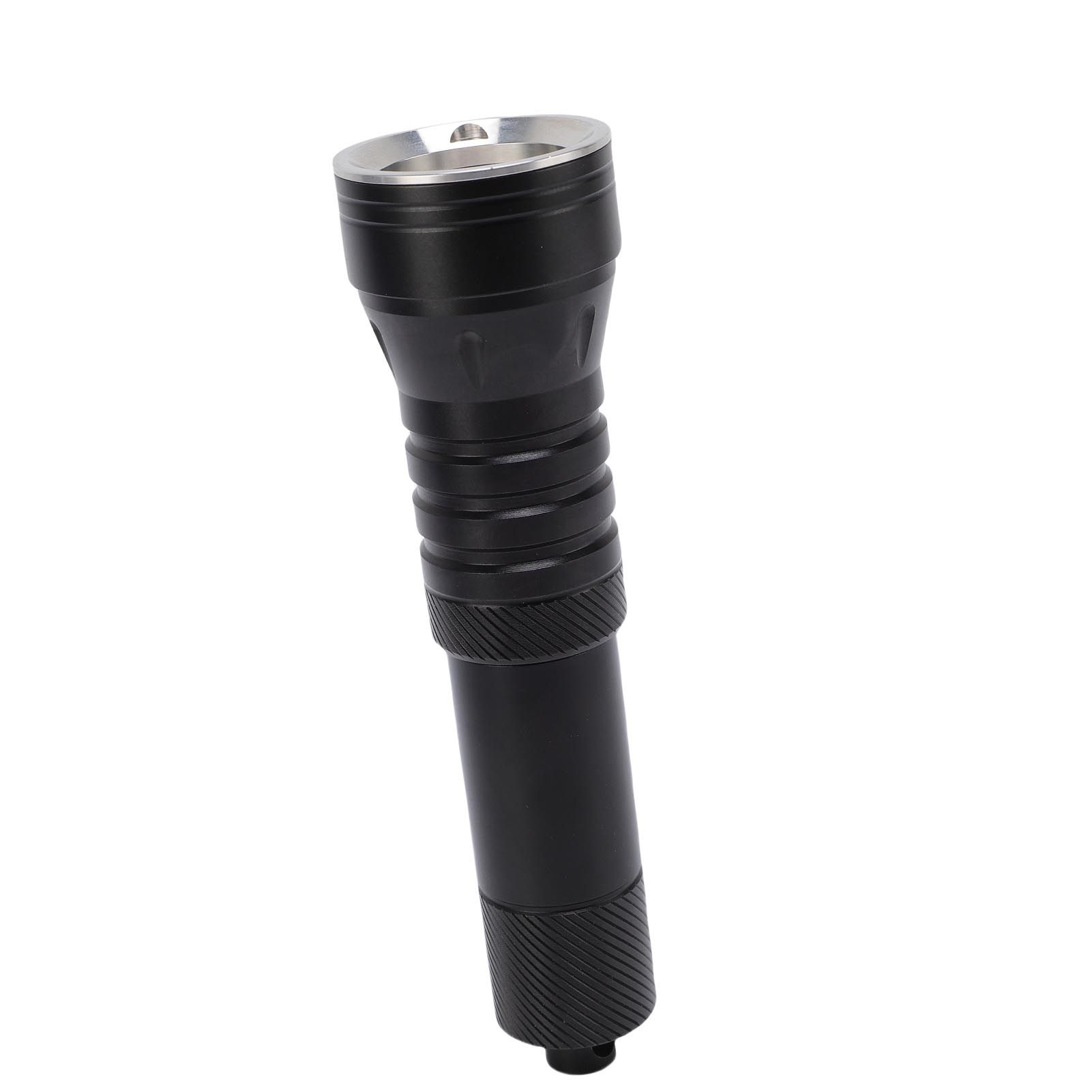 Diving Flashlight Aluminum Alloy IPX8 Rainproof 2000LM 5 Modes 100M Underwater view 11