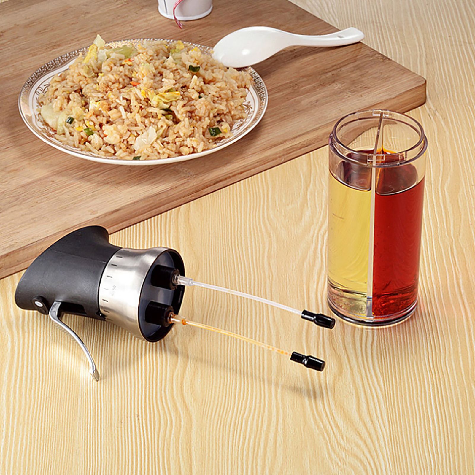 Oil and Vinegar Spray Bottle Pot Dispenser Controllable Kitchen Supplies view 4