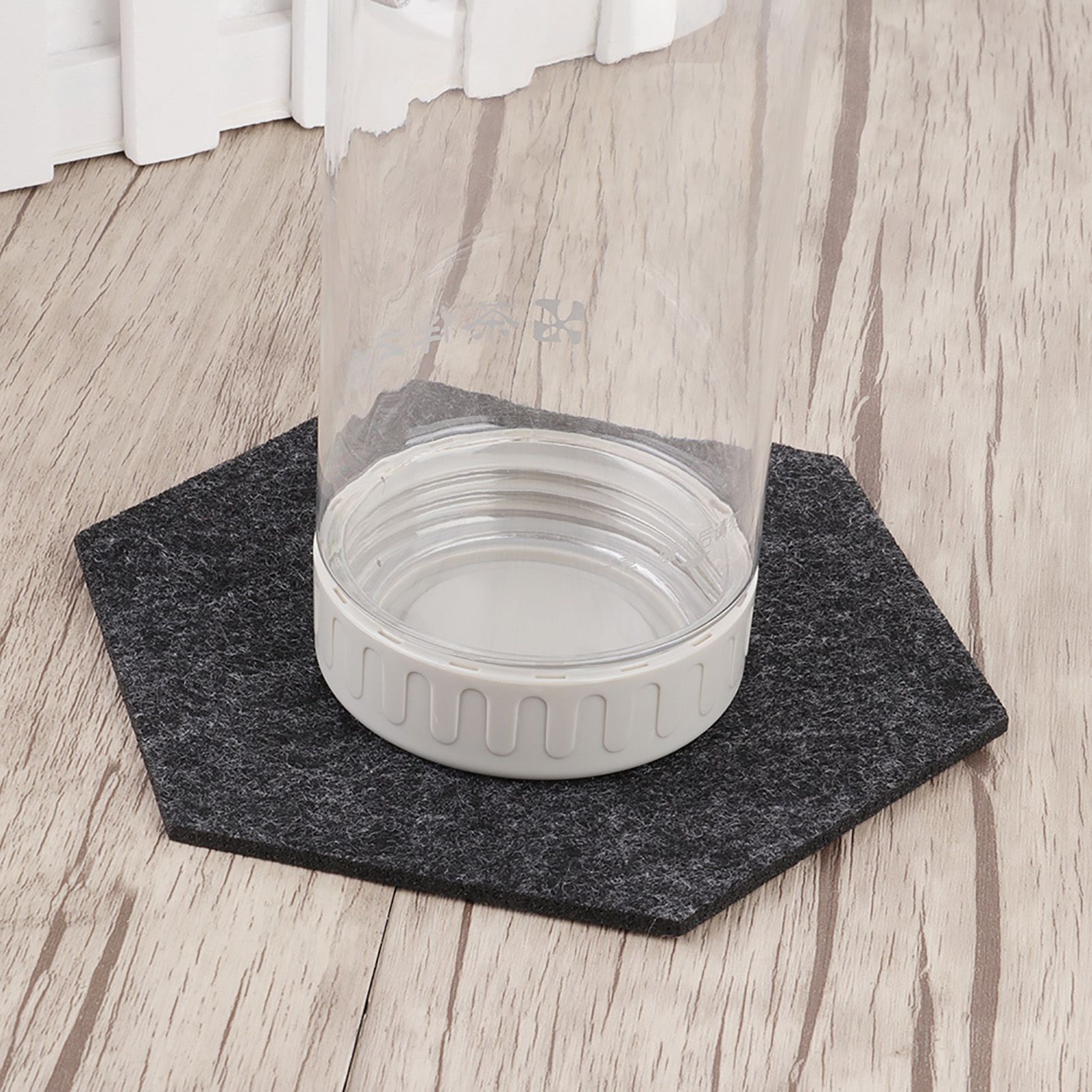 10PCS/Set Felt Fabric Cup Hexagon Mat Drink Coaster Beer Coffee Placemat view 4